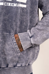 BUZO OVER BRAVE CINEMA