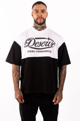 Camiseta OVER DESERVE