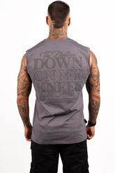 Esqueleto DOWN ON MY KNEES