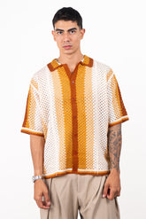 Camiseta con cuello TEJIDA