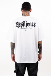 Camiseta over RESILIENCE