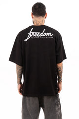 Camiseta over FREEDOM HAS PRICE