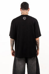 Camiseta over HENCH DOG