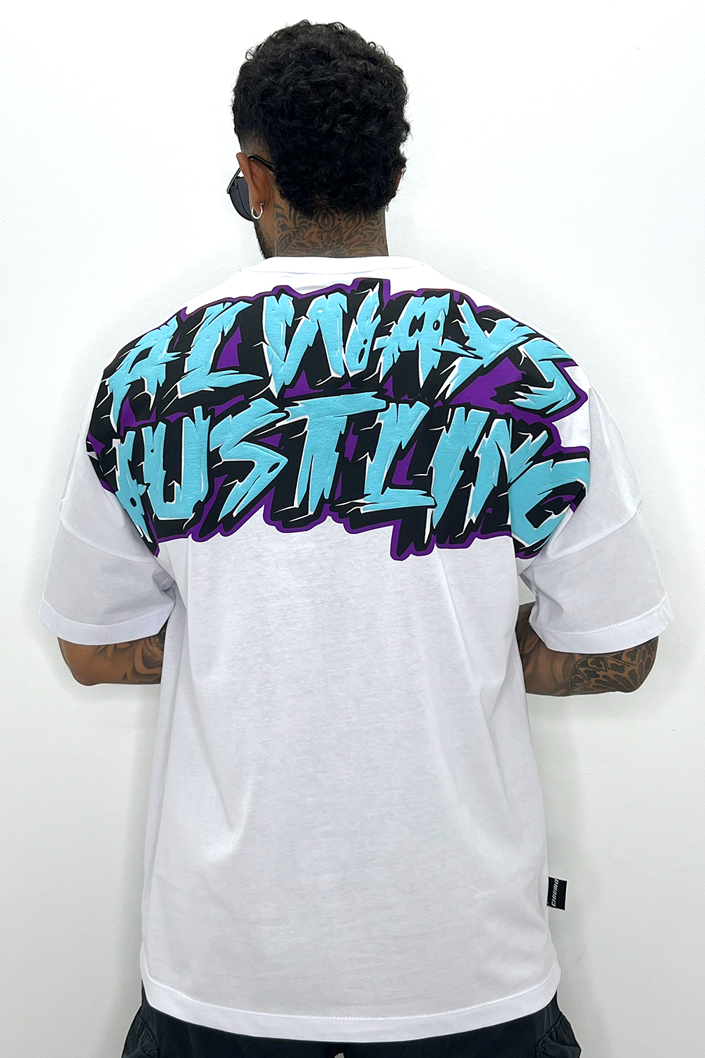 Camiseta ALWAYS HUSTLING