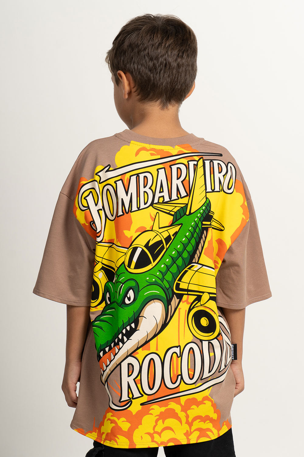 camiseta over BOMBARDIRO COCODRILO