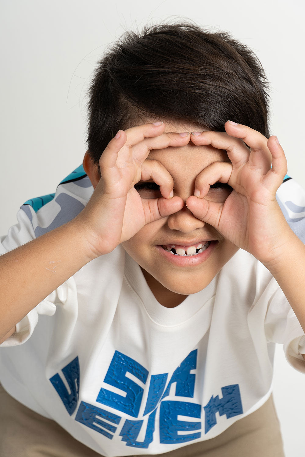 camiseta over SIX SEVEN