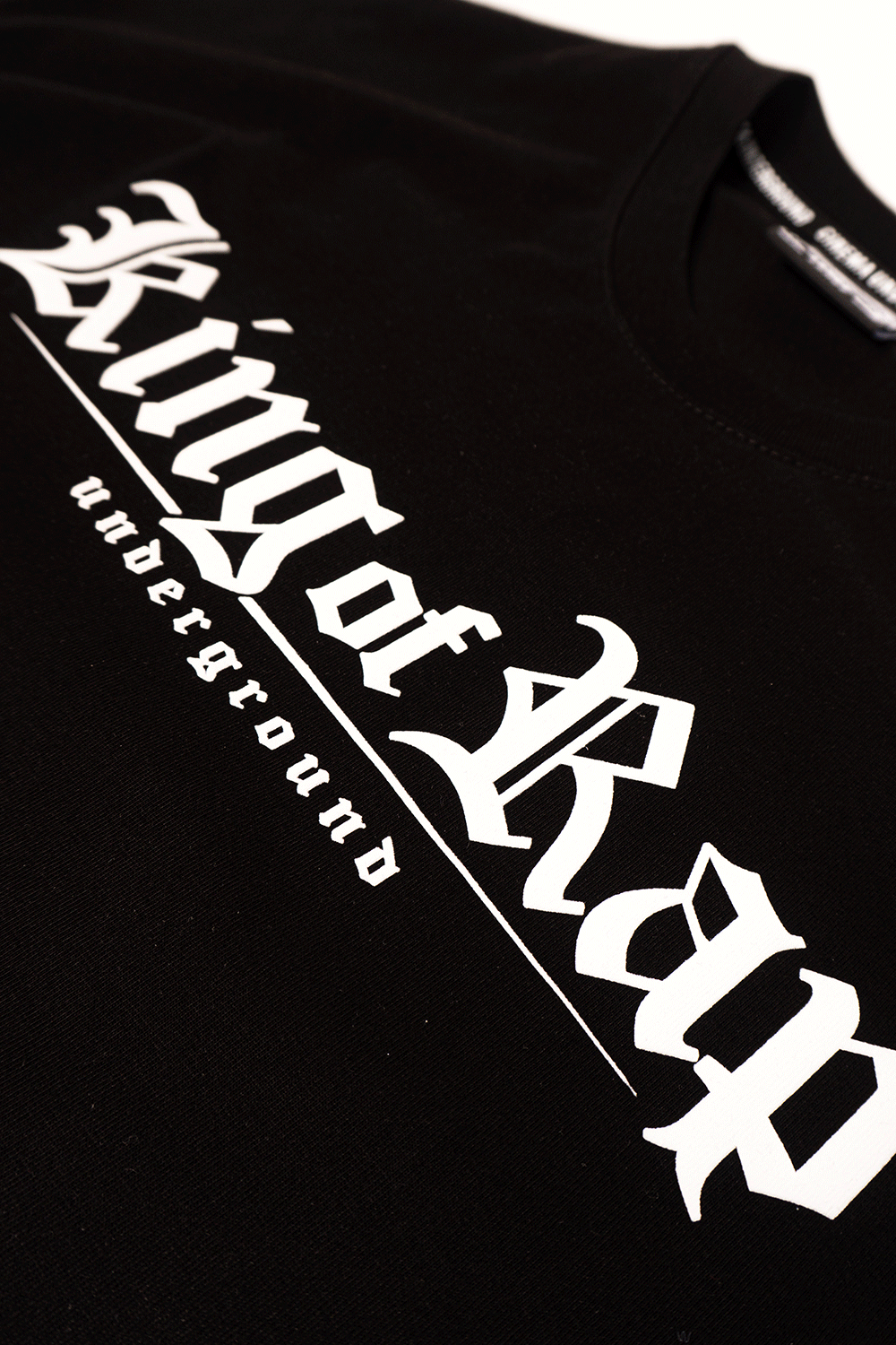 Camiseta OVER KING OF RAP