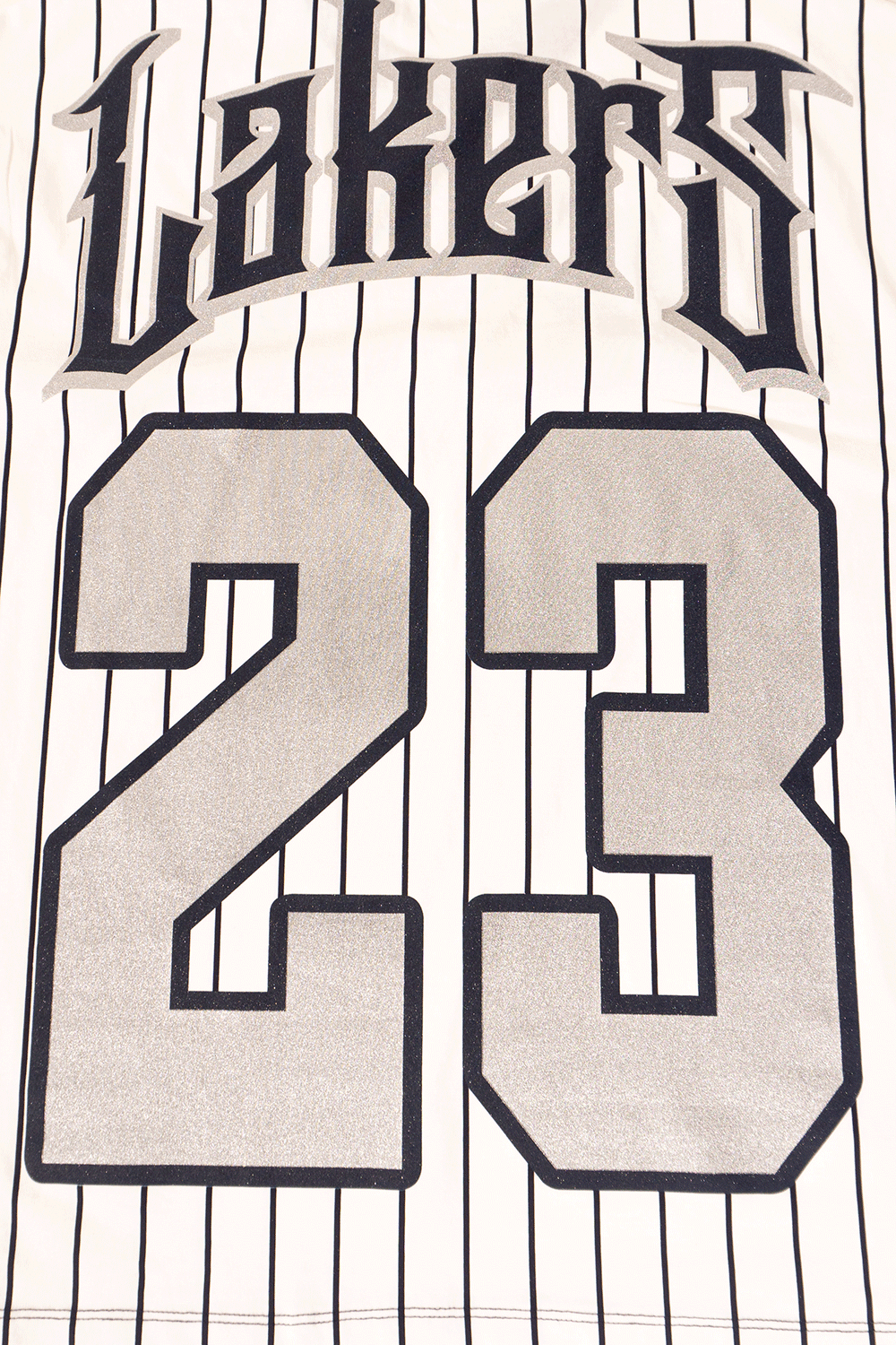 Camiseta OVER LOS LAKERS 23