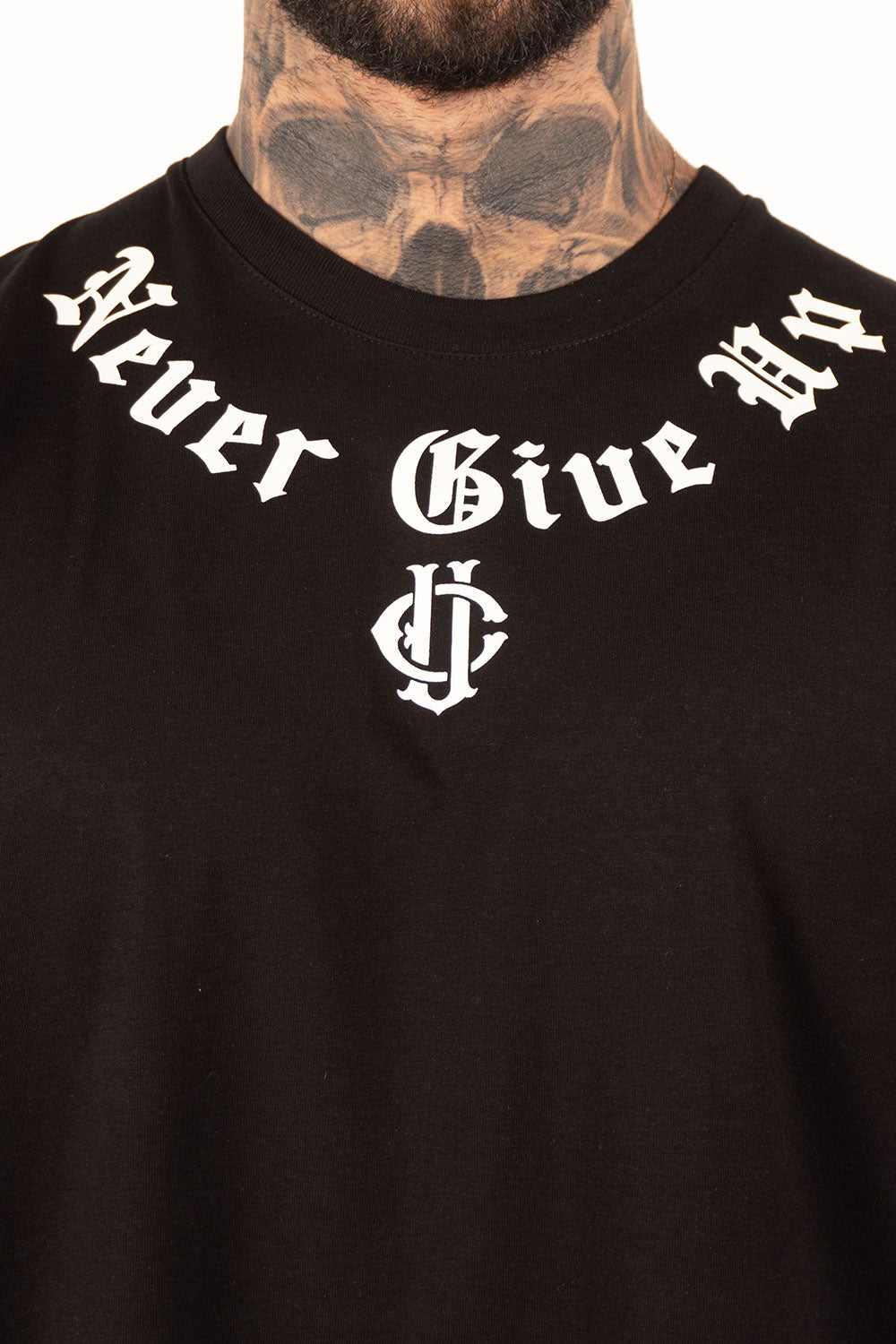Camiseta OVER NEVER GIVE UP