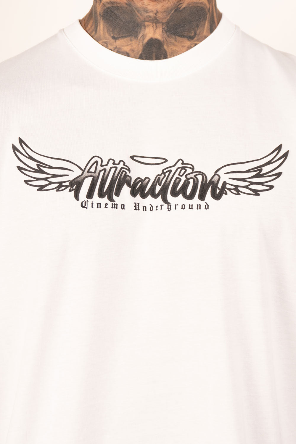 Camiseta OVER ANGEL WAR