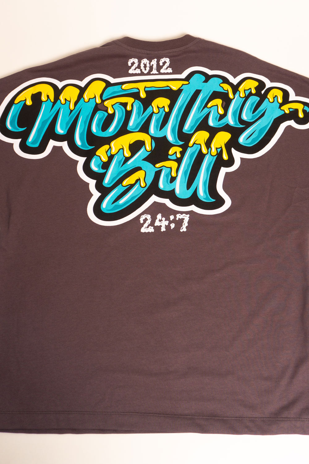 Camiseta OVER MONTHLY
