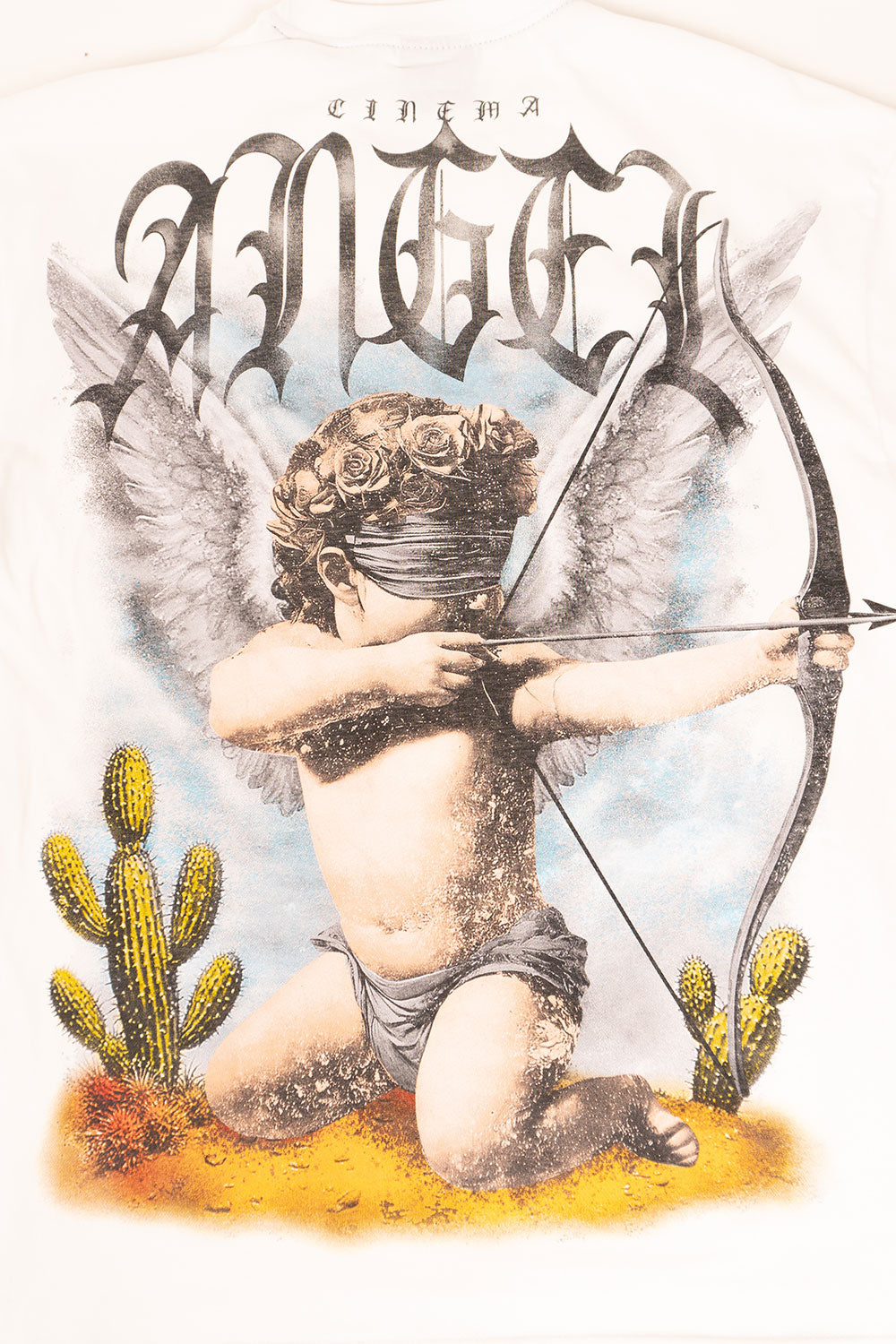 Camiseta OVER ANGEL WAR