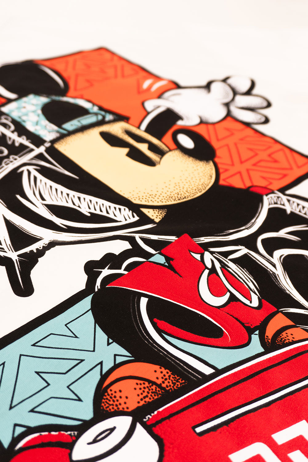 Camiseta OVER SKATE MICKEY
