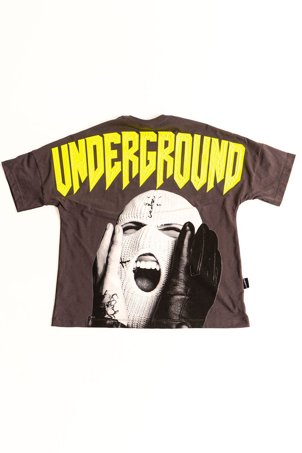 Camiseta OVER GANSTER UNDER