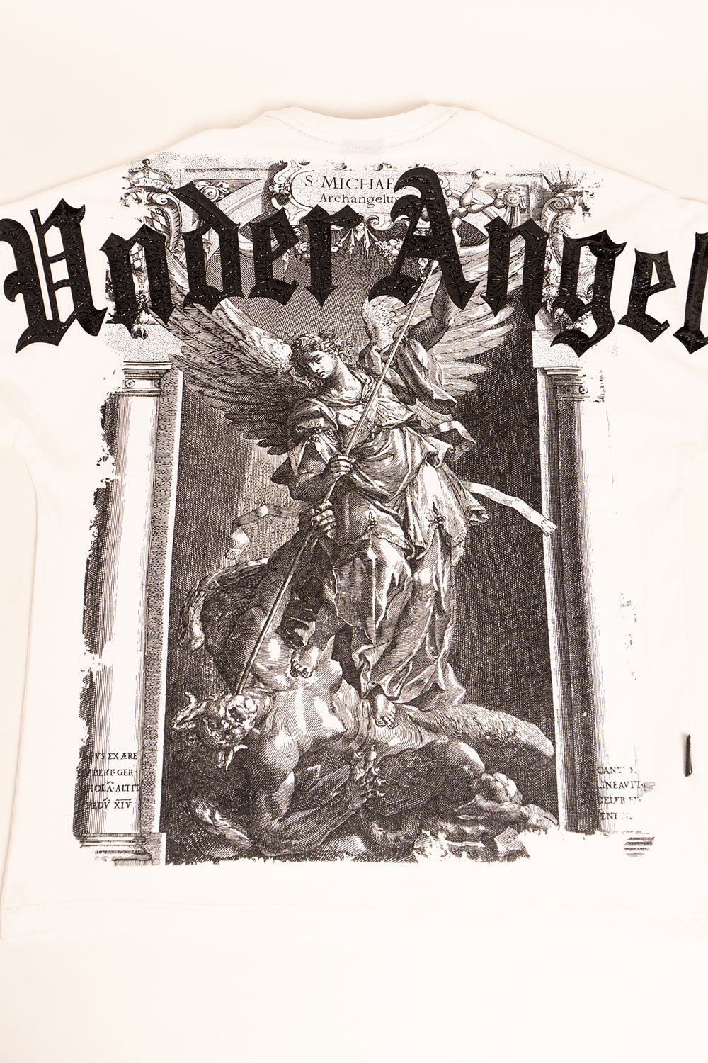 Camiseta OVER UNDER ANGEL