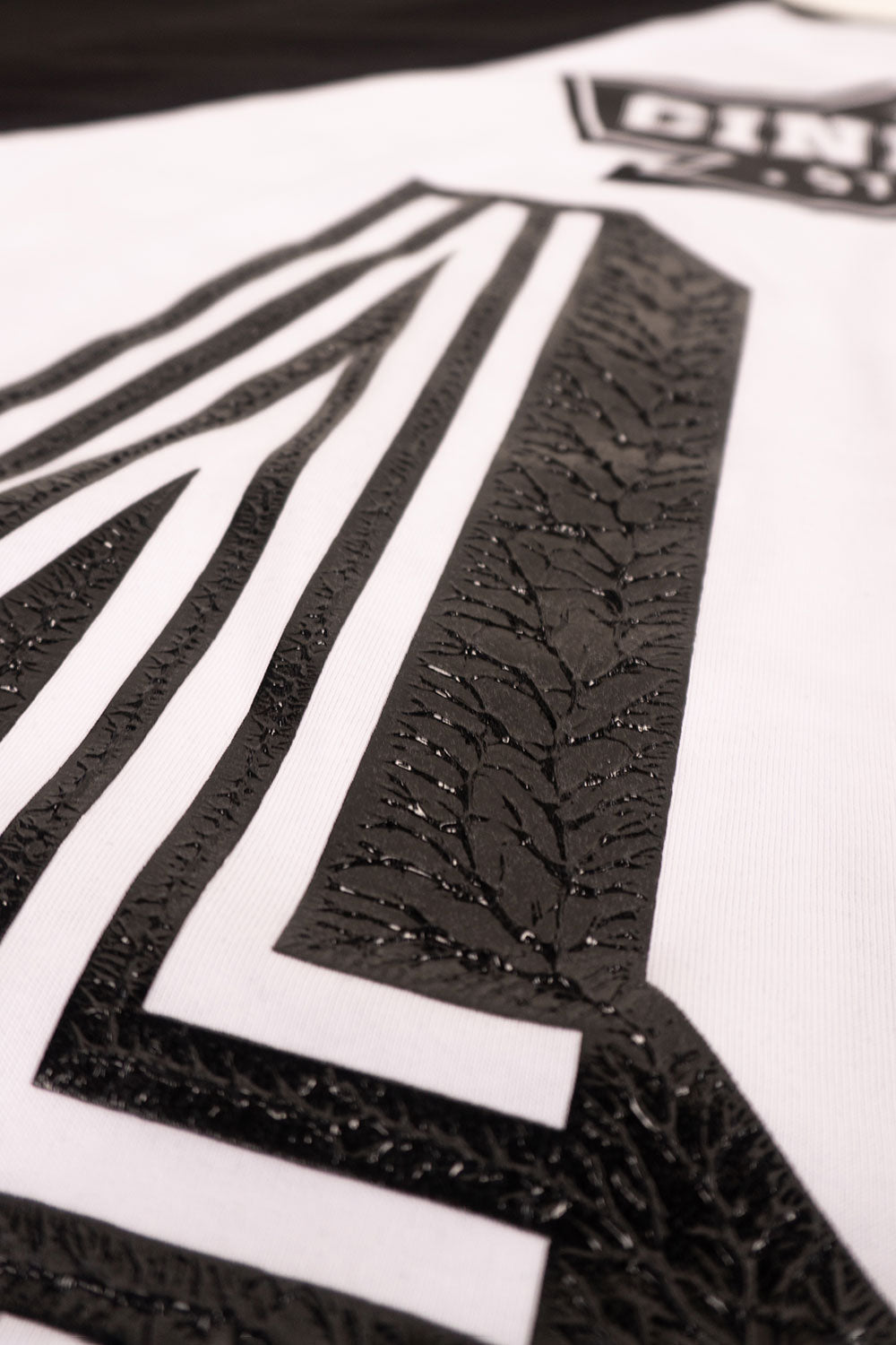 Camiseta over ATLHETIC UNDERGROUND