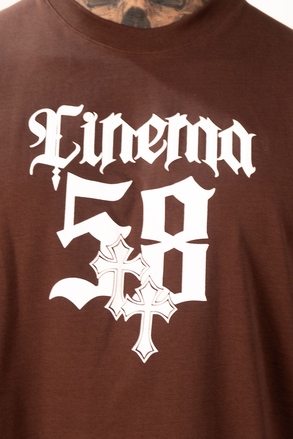 Camiseta over WORLDIS