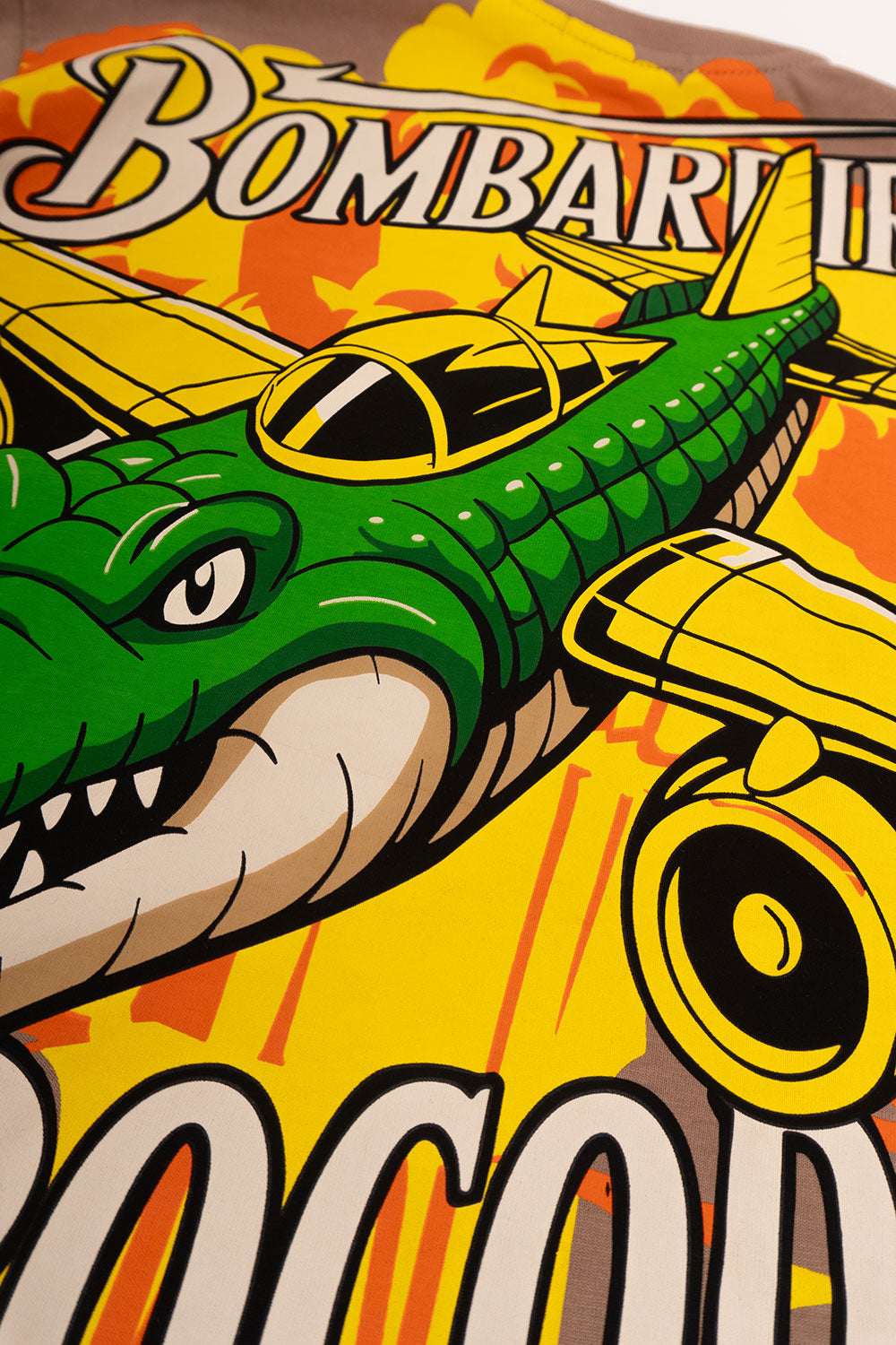 camiseta over BOMBARDIRO COCODRILO