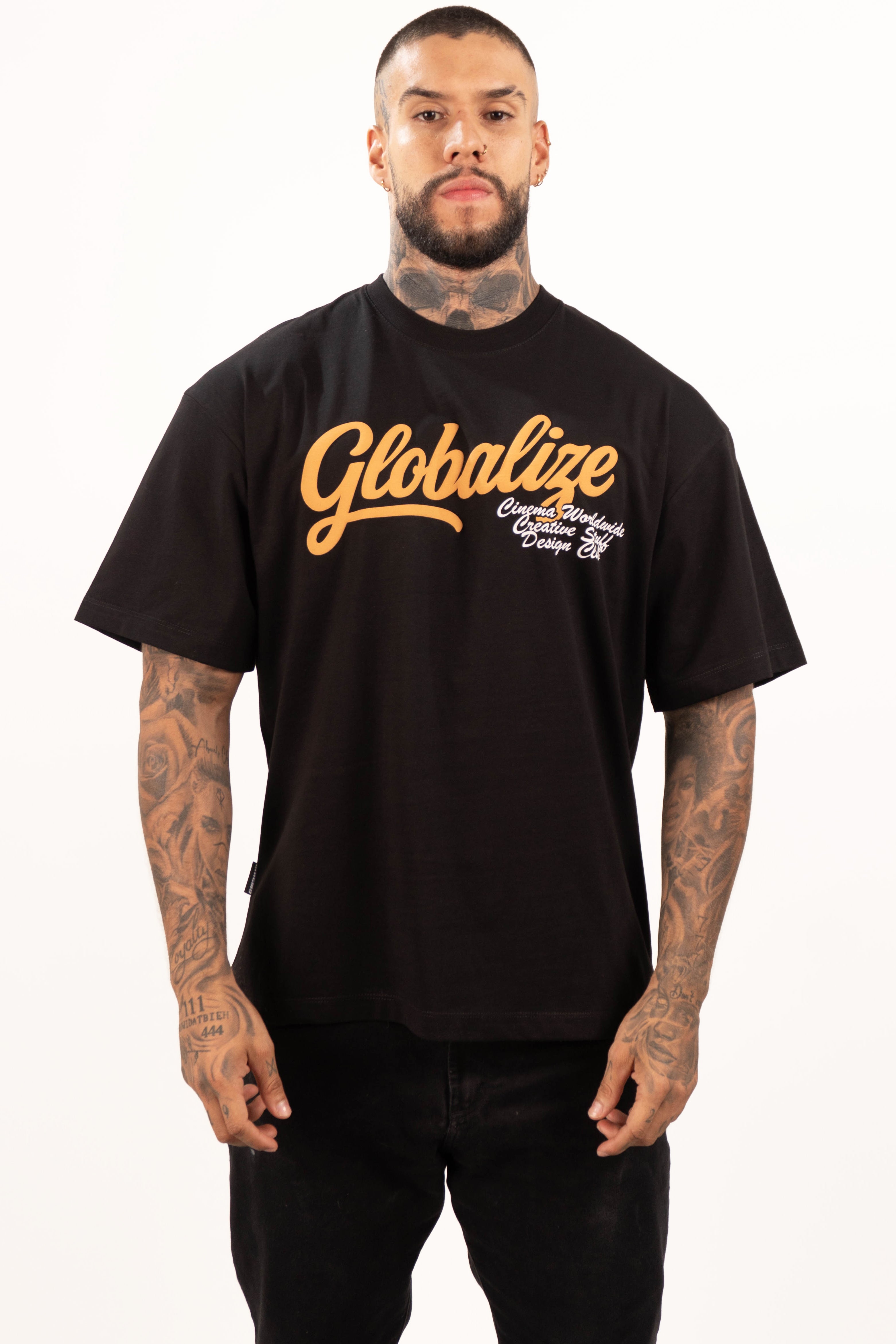 Camiseta over GLOBALIZE