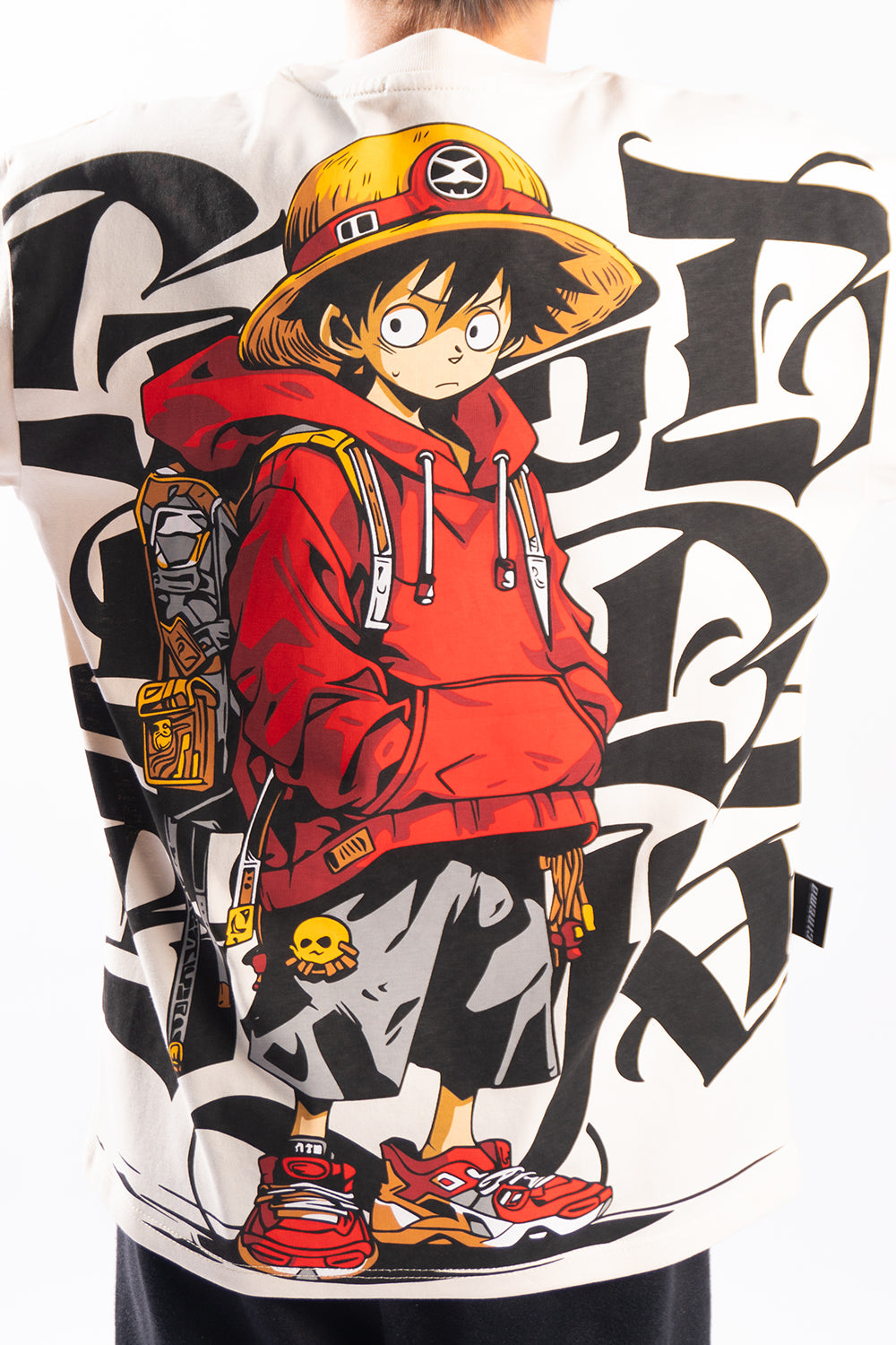 Camiseta OVER LUFFI