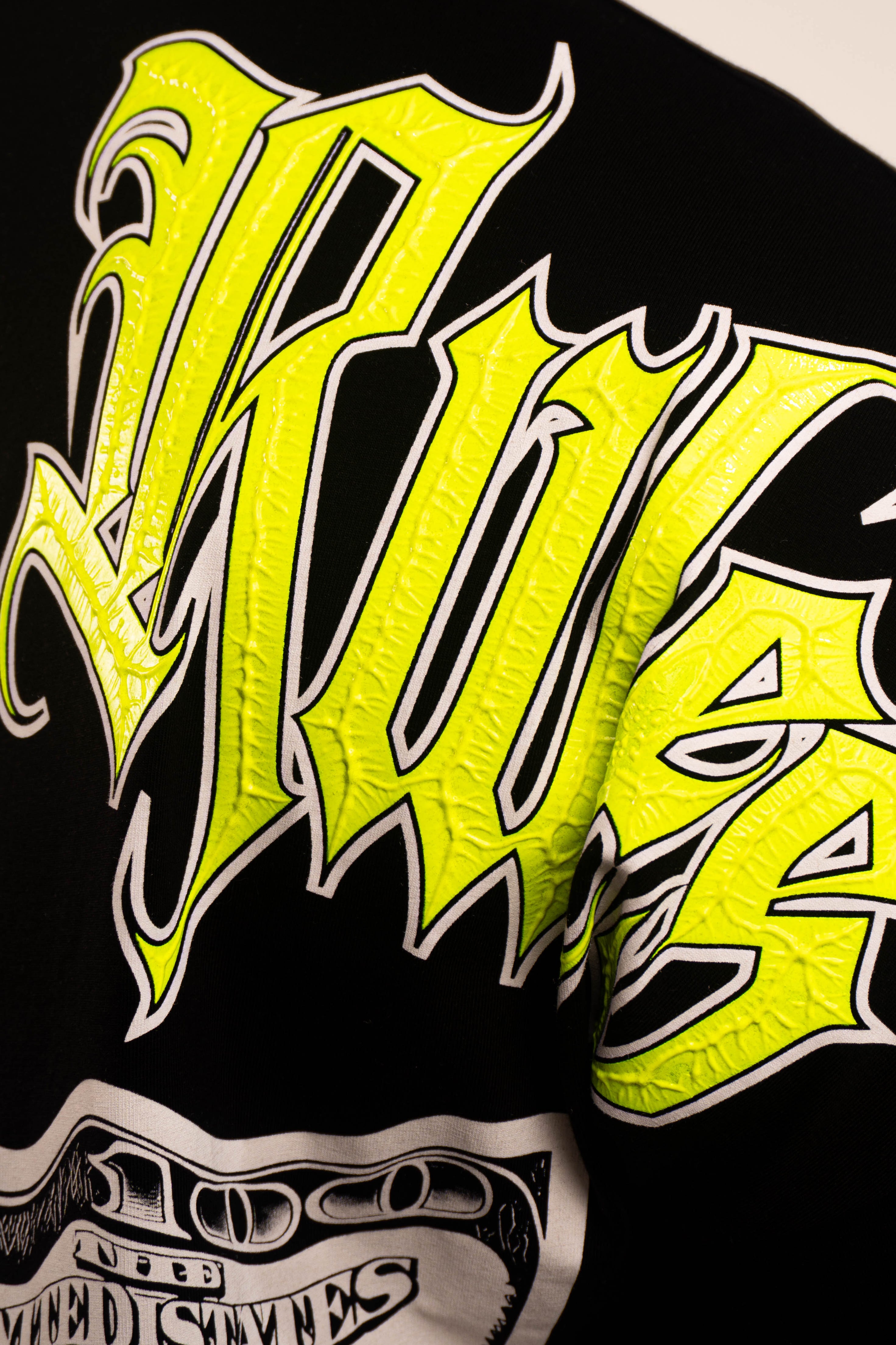 Camiseta OVER MONEY RULES