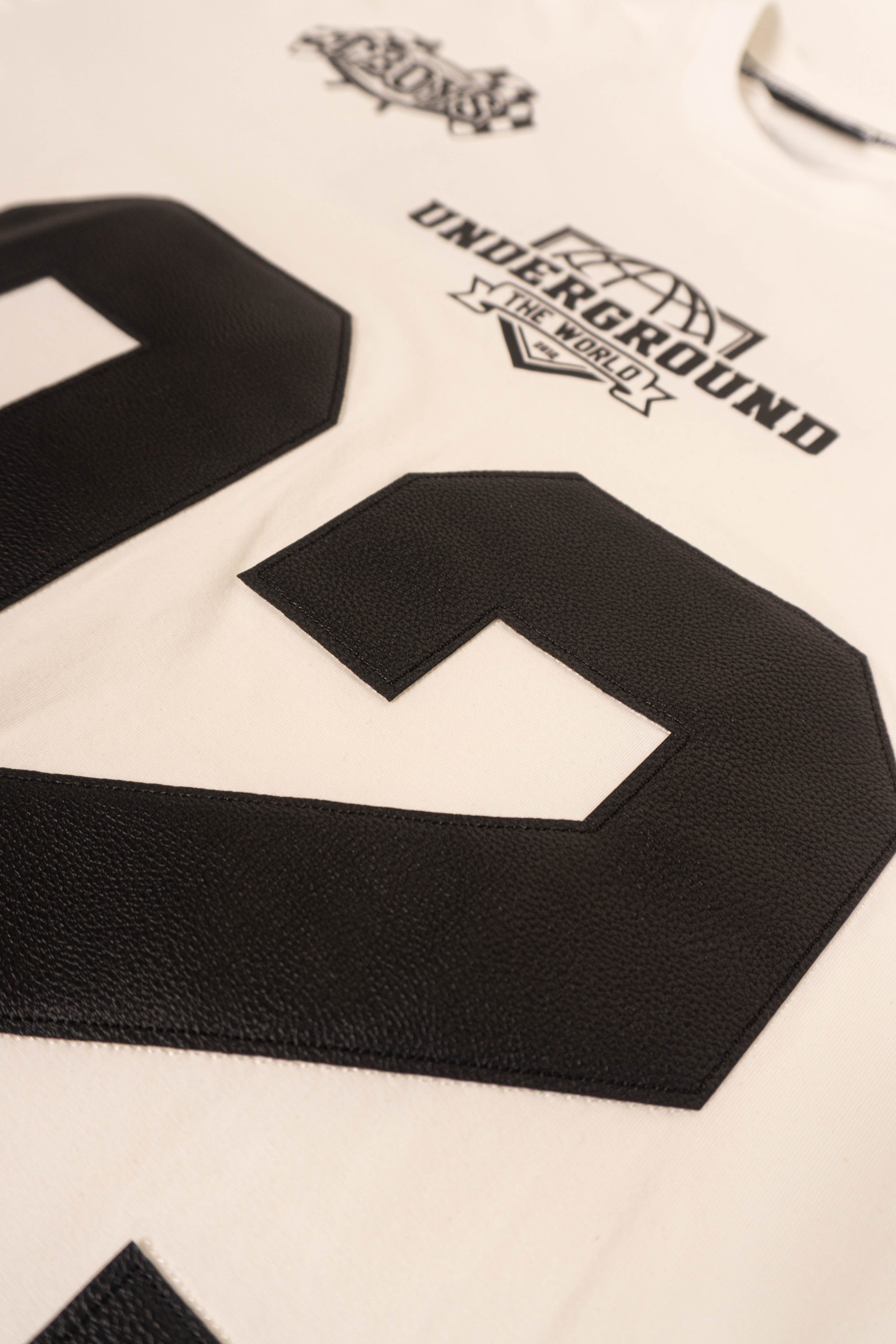 Camiseta boxy THE WORLD