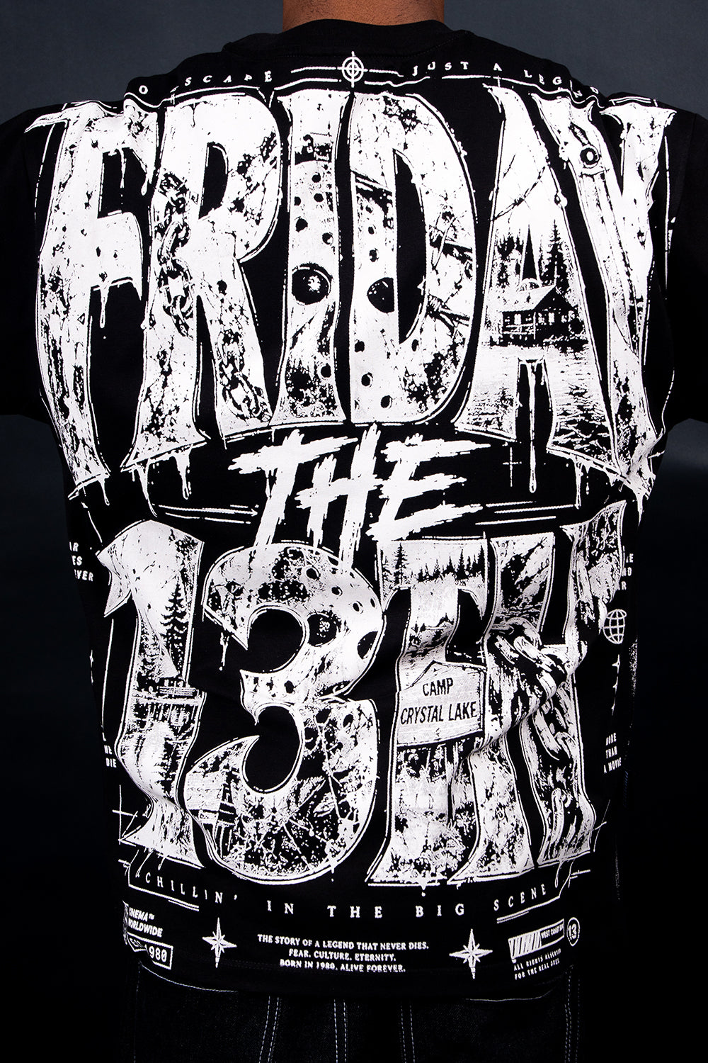 CAMISETA OVER - FRIDAY - HALLOWEEN