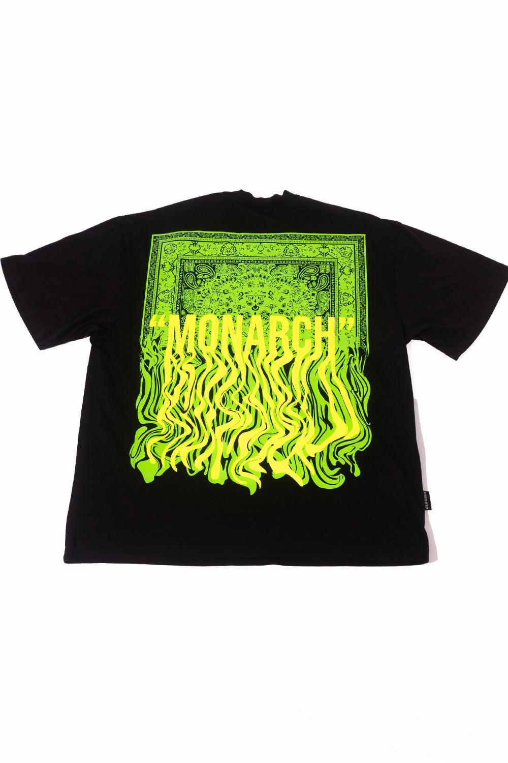Camiseta overside  MONARCH