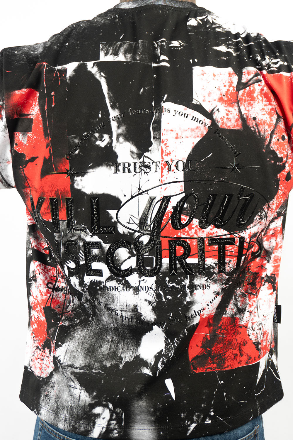 Camiseta BOXY FIT KILL INSECURITIES