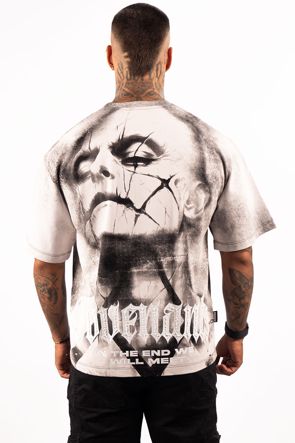 Camiseta BOXY FIT COVEN CINEMA