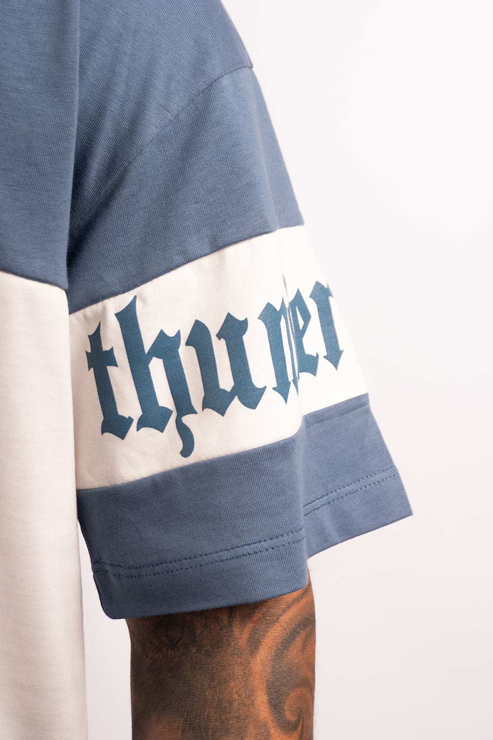 Camiseta OVER BOXY FIRST EDITION