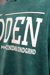 Buzo Oversize  HIDDEN CINEMA