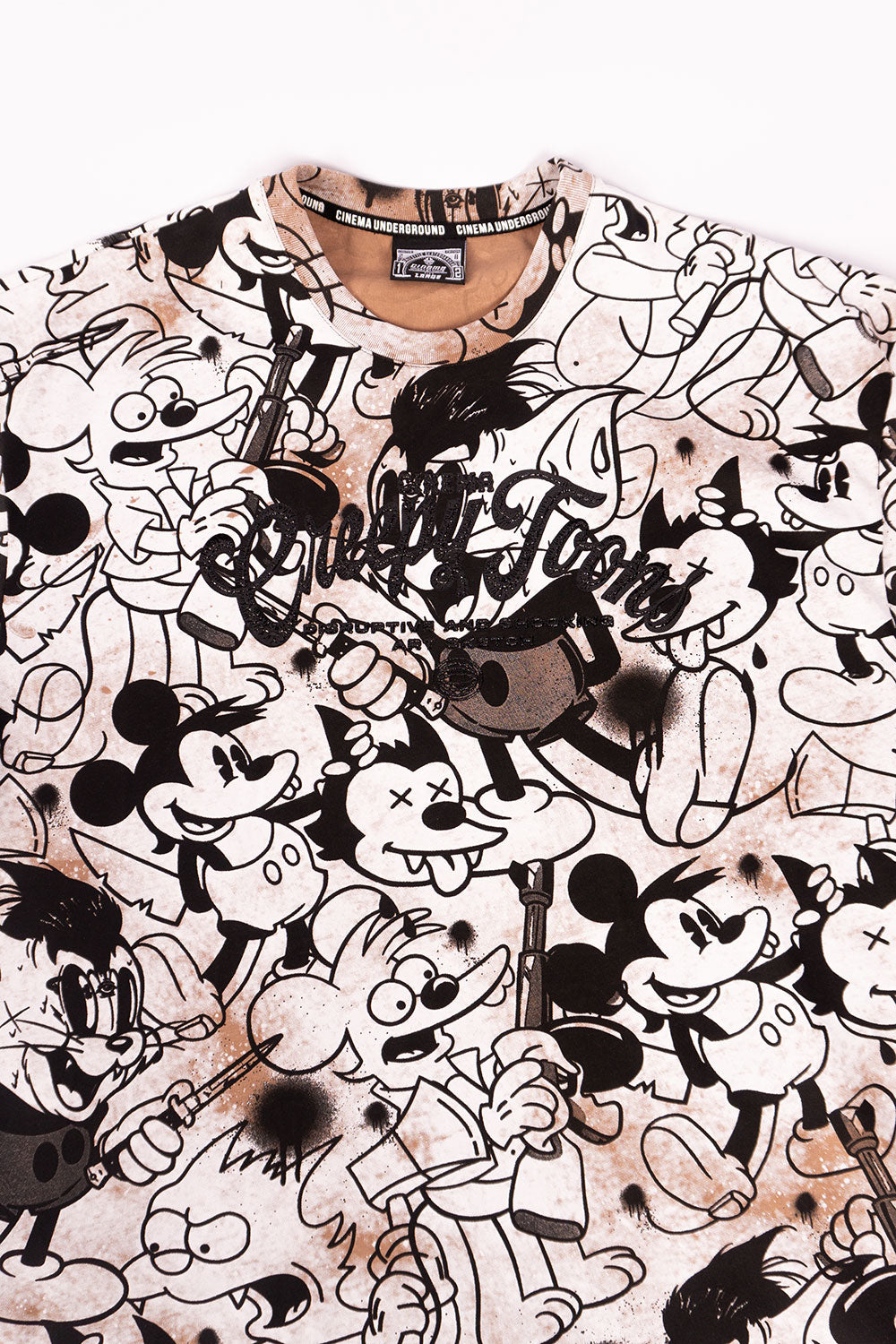 Camiseta BOXY FIT CREY TOONS
