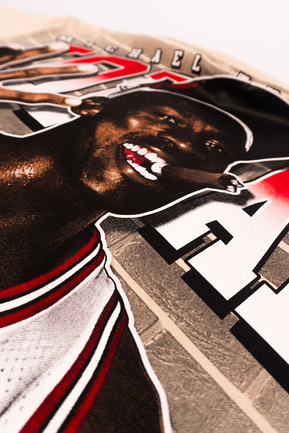 Camiseta OVER JORDAN BULLS