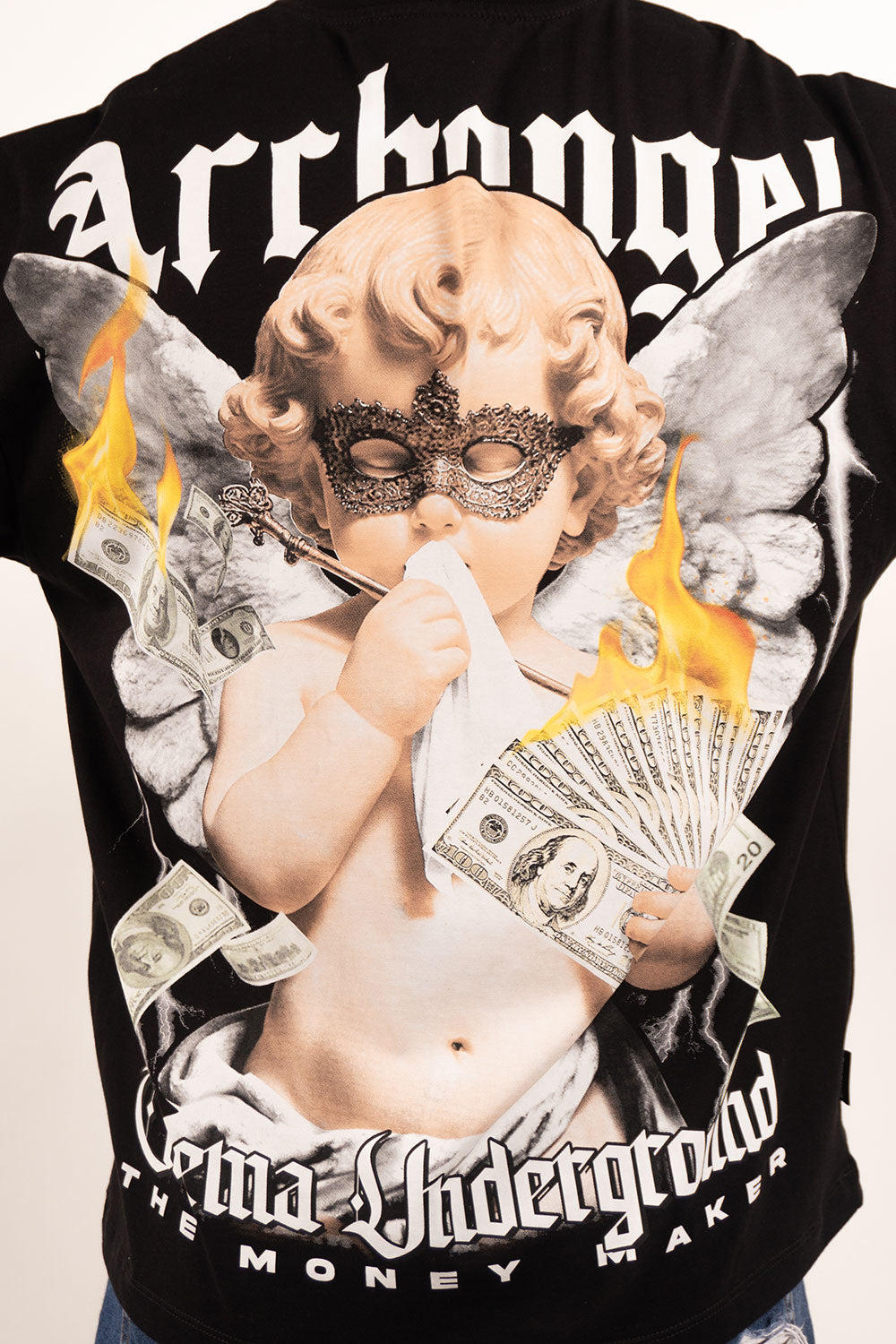 Camiseta OVER MONEY MAKER