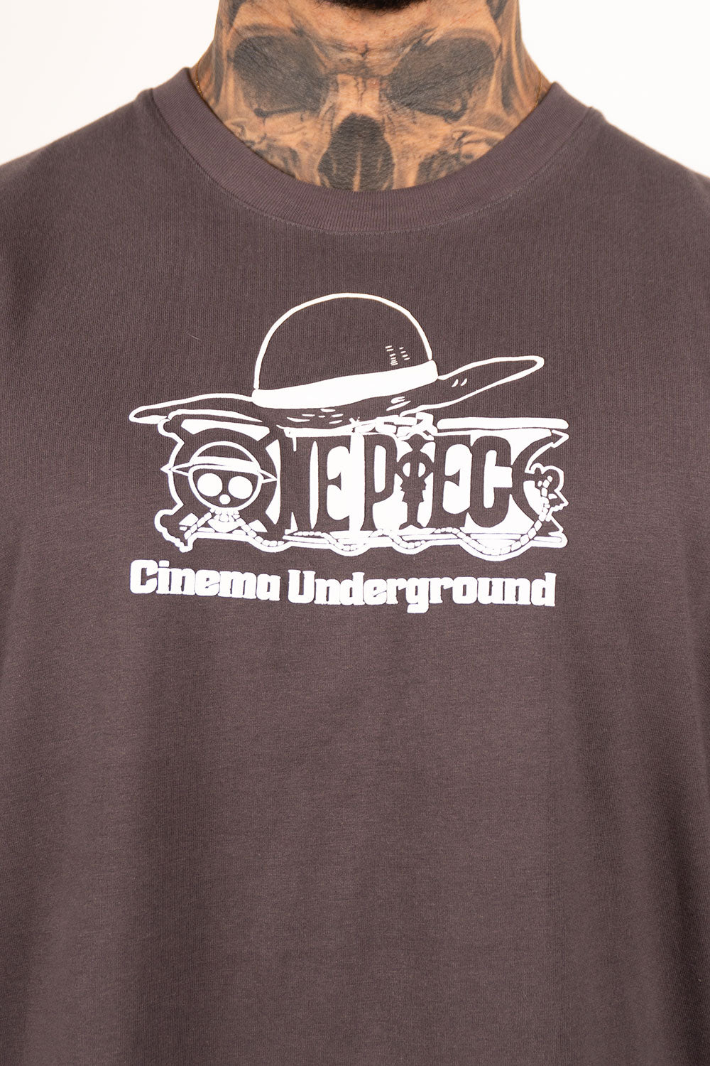 Camiseta OVER ONE PIECE ROYAL