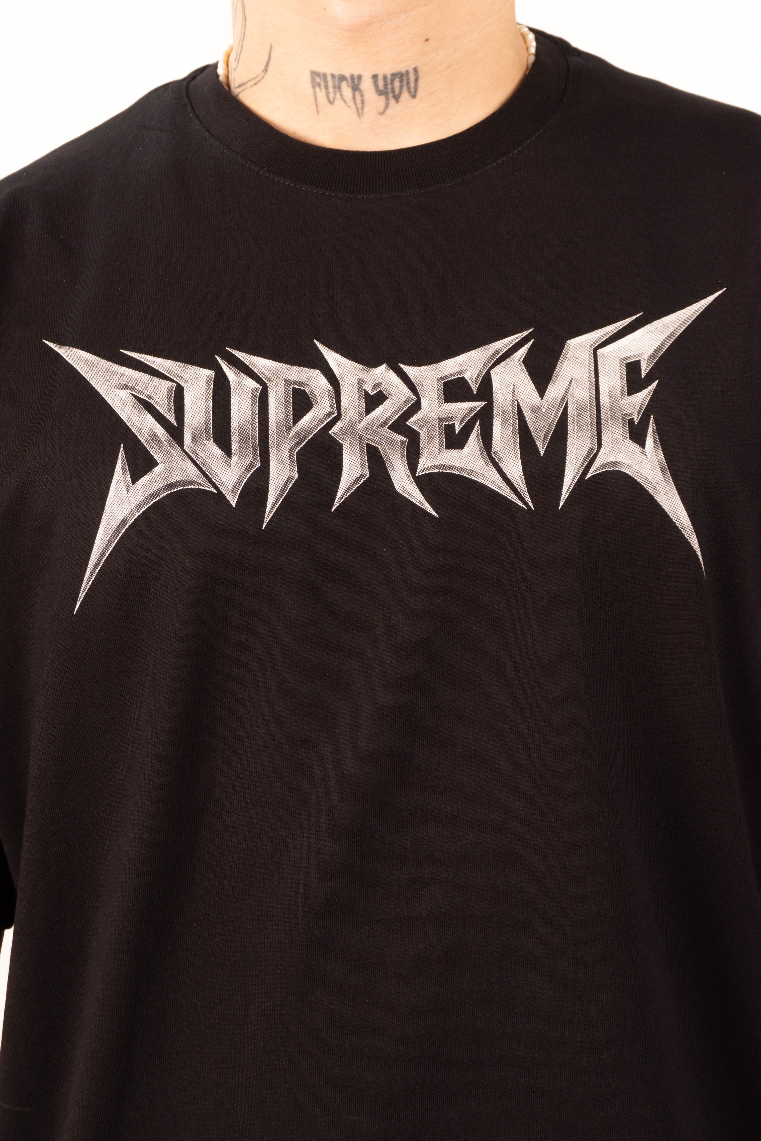 Camiseta over SUPREME