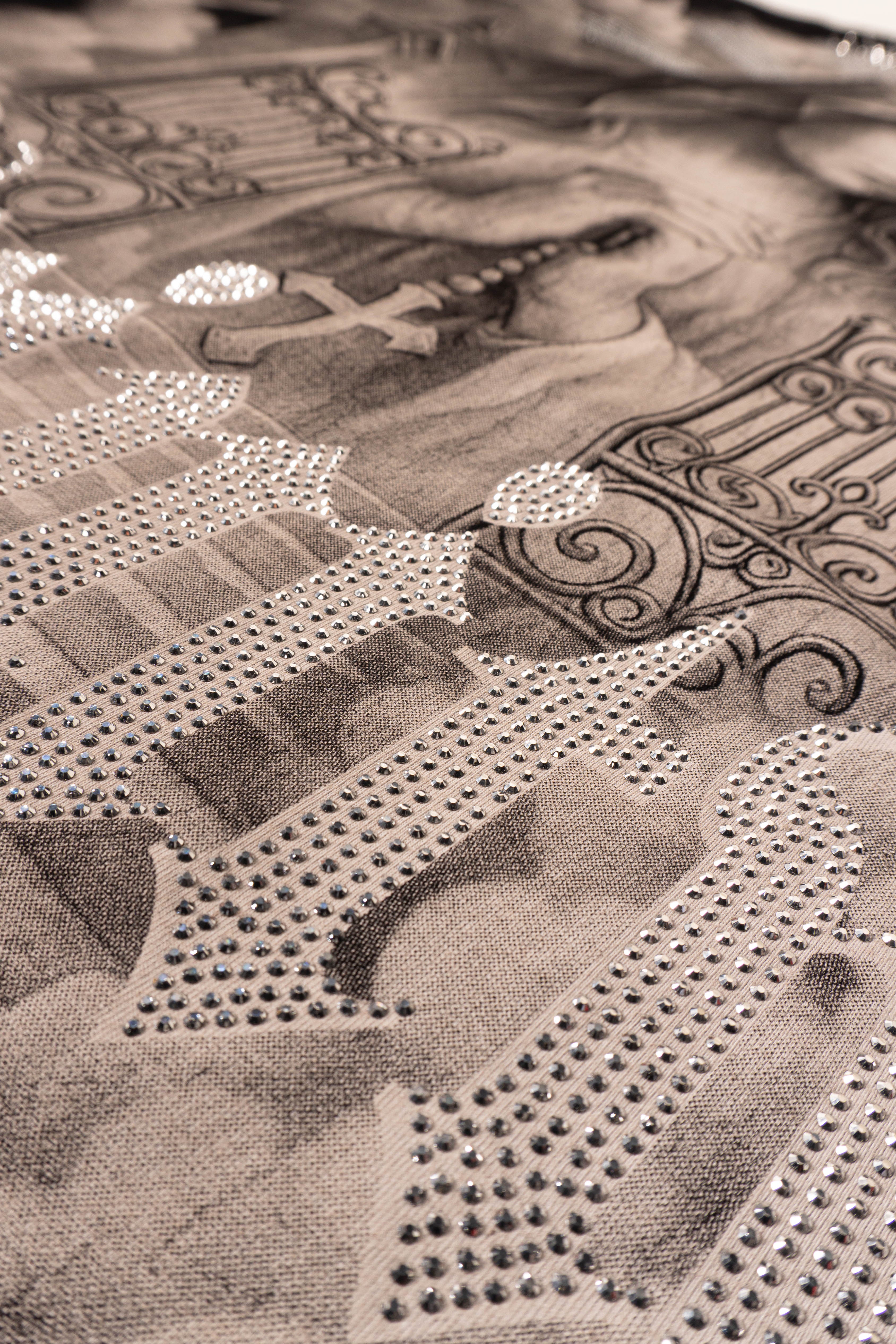 Camiseta over DIVINE TRINITY