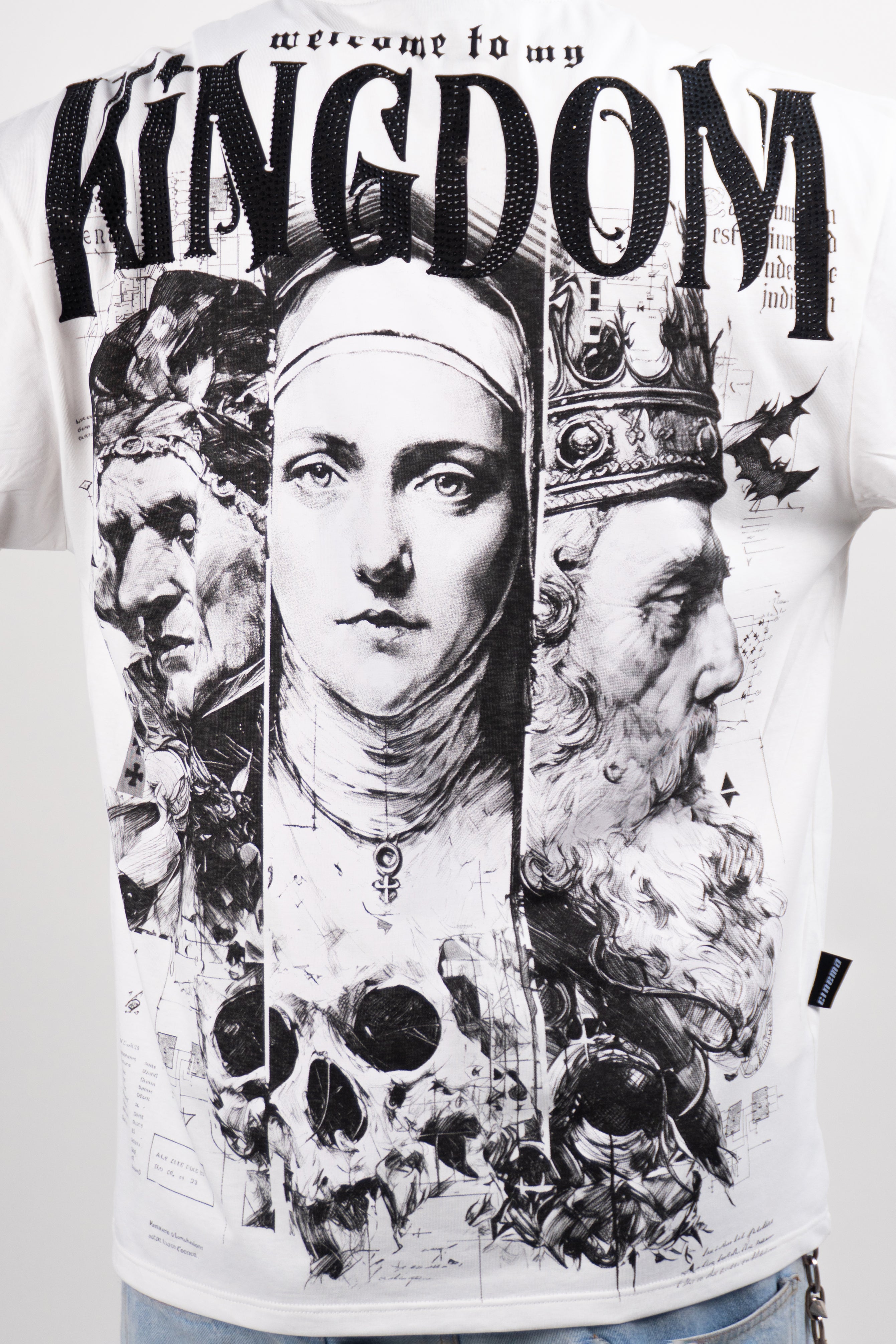 Camiseta over KINGDOM