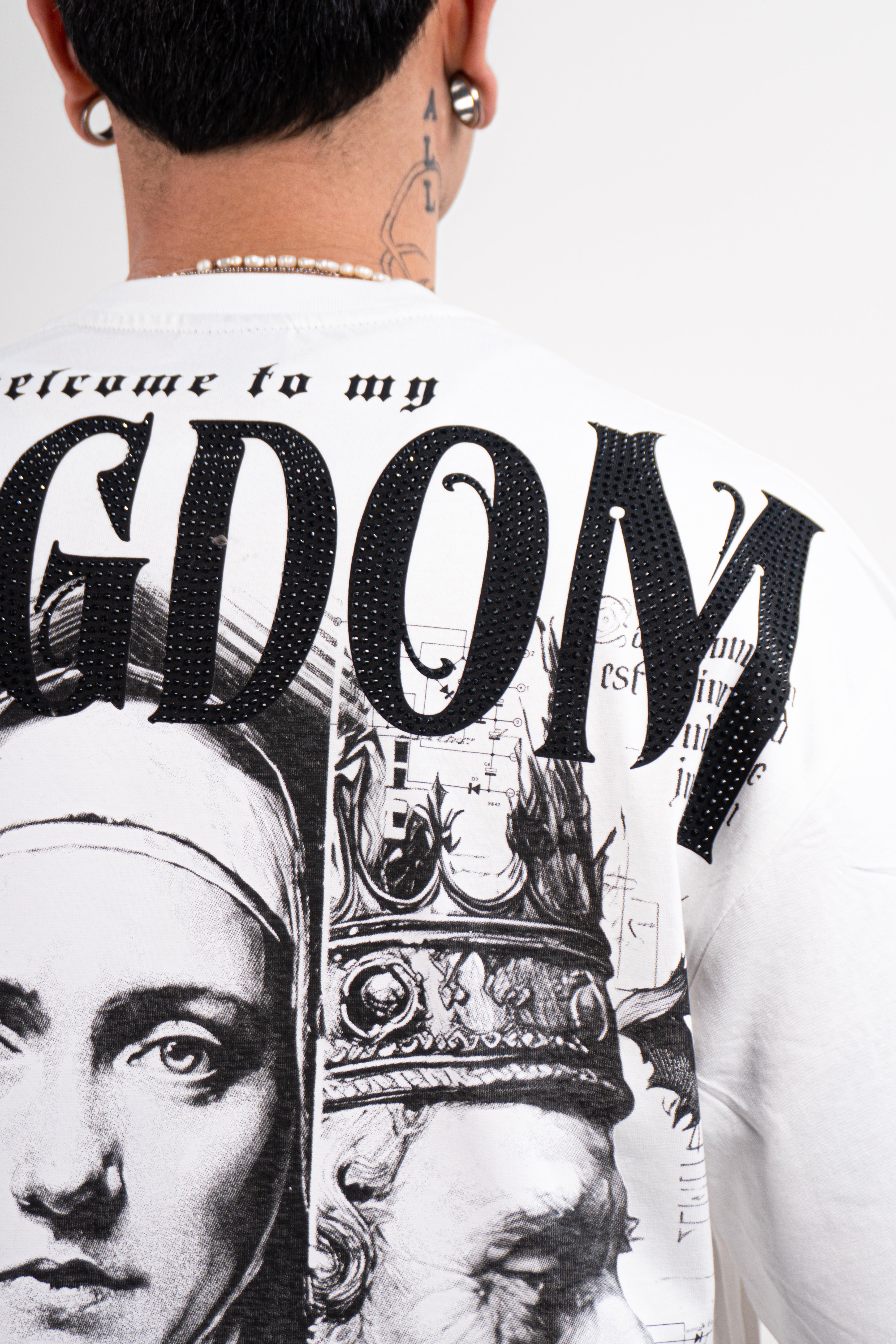 Camiseta over KINGDOM