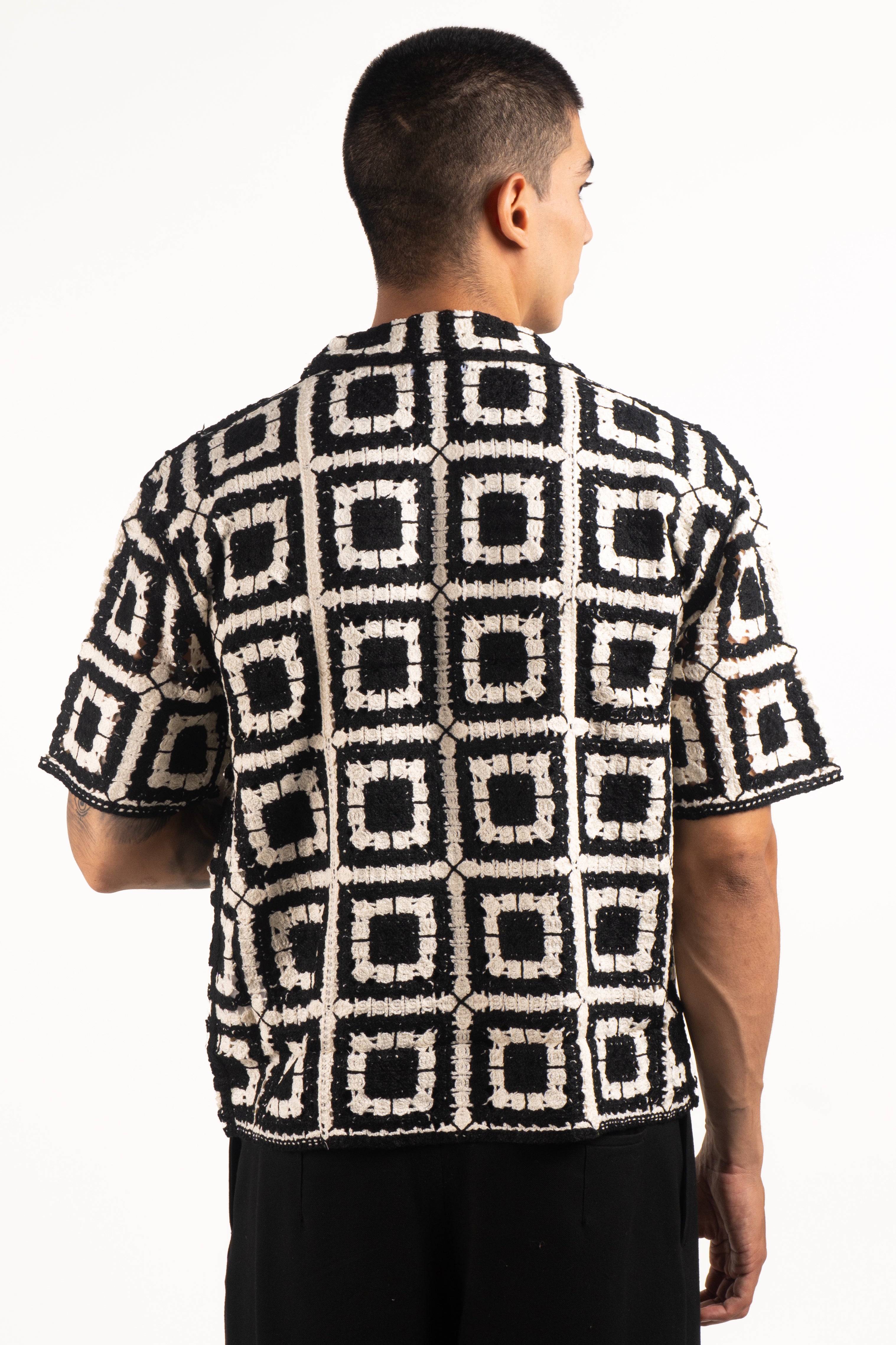 Camisa con cuello  TEJIDA