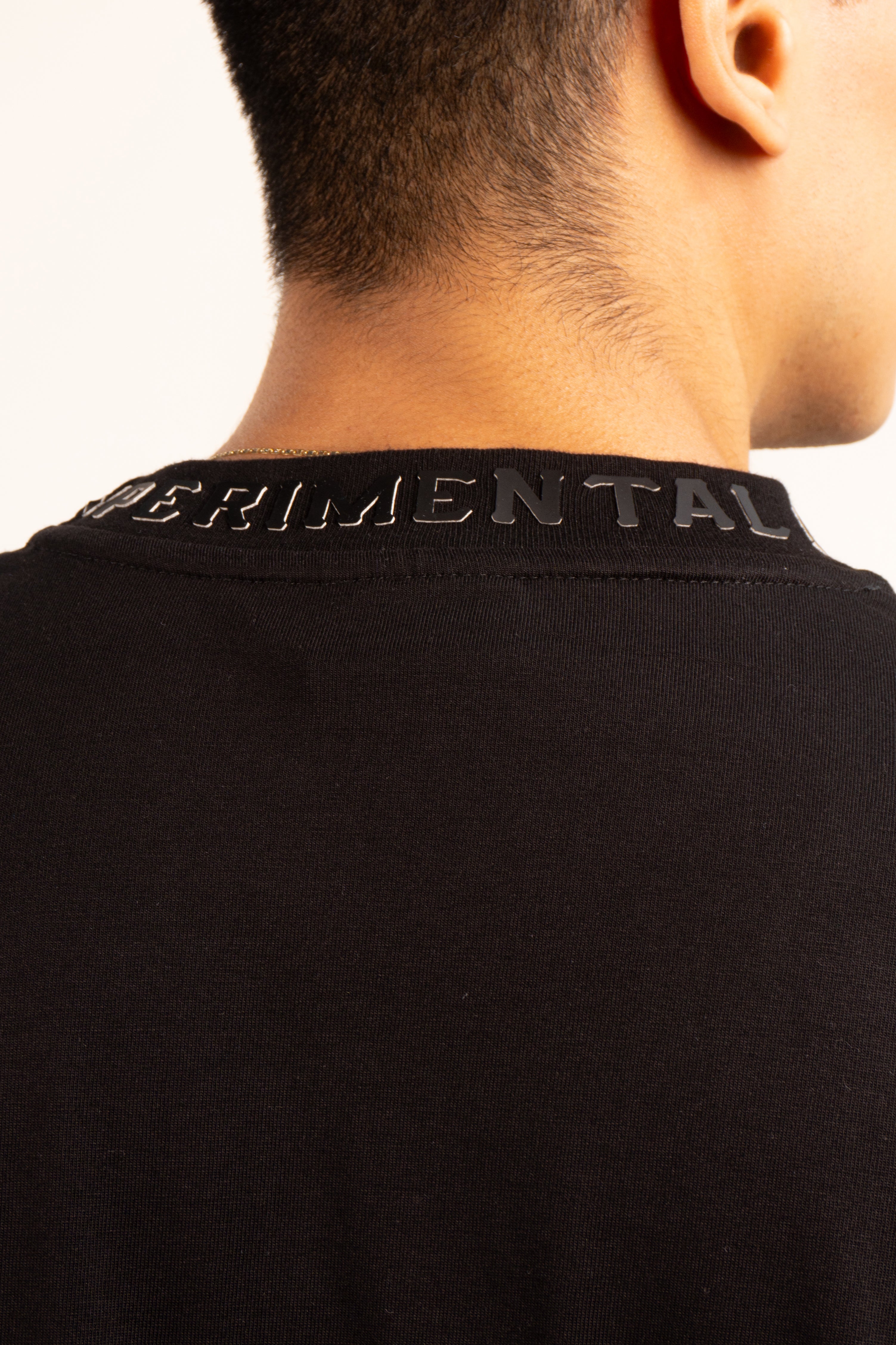 Camiseta BASICA EXPERIMENTAL-CL NEGRO /BLANCO