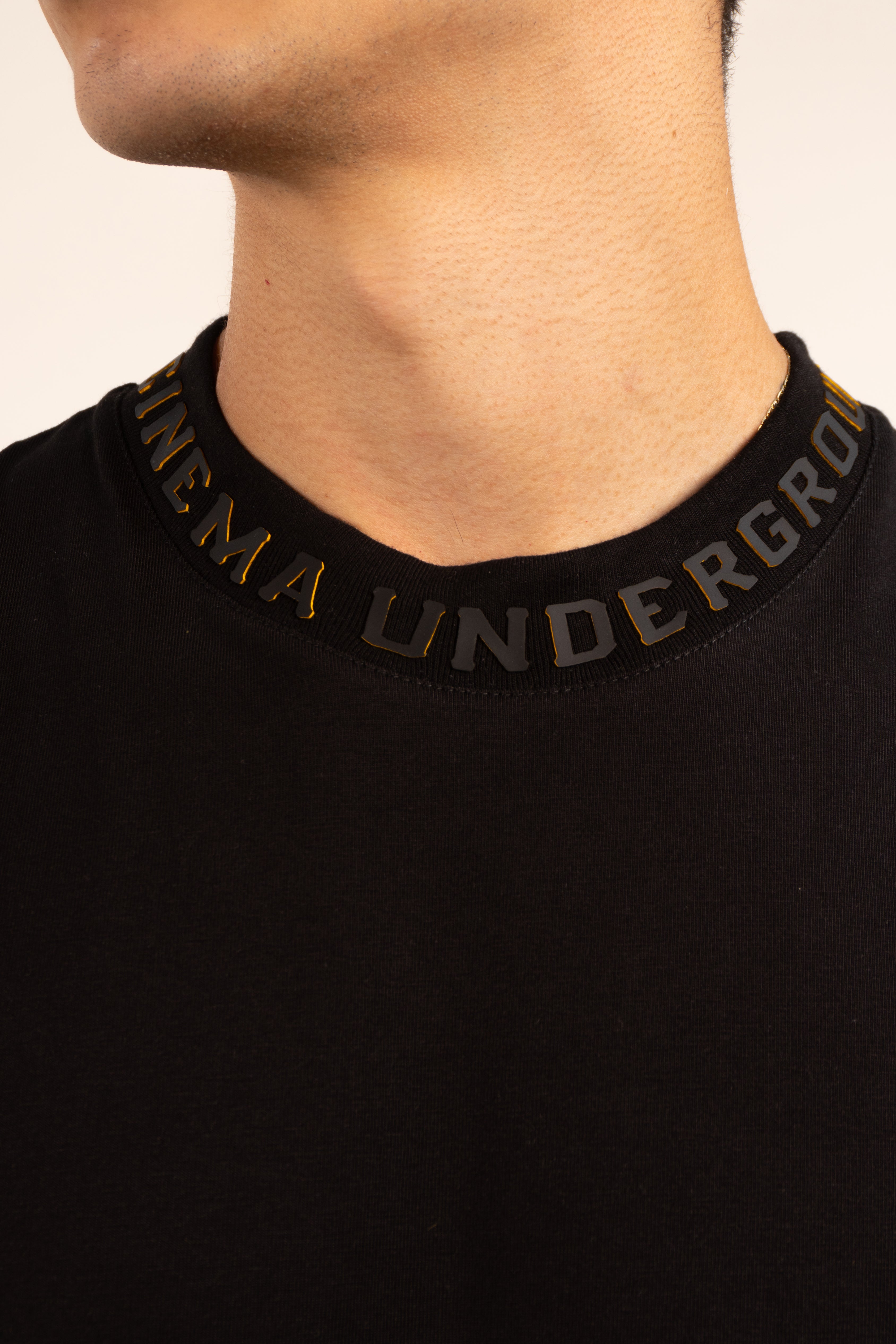 Camiseta BASICA EXPERIMENTAL-CL NEGRO / NARANJA