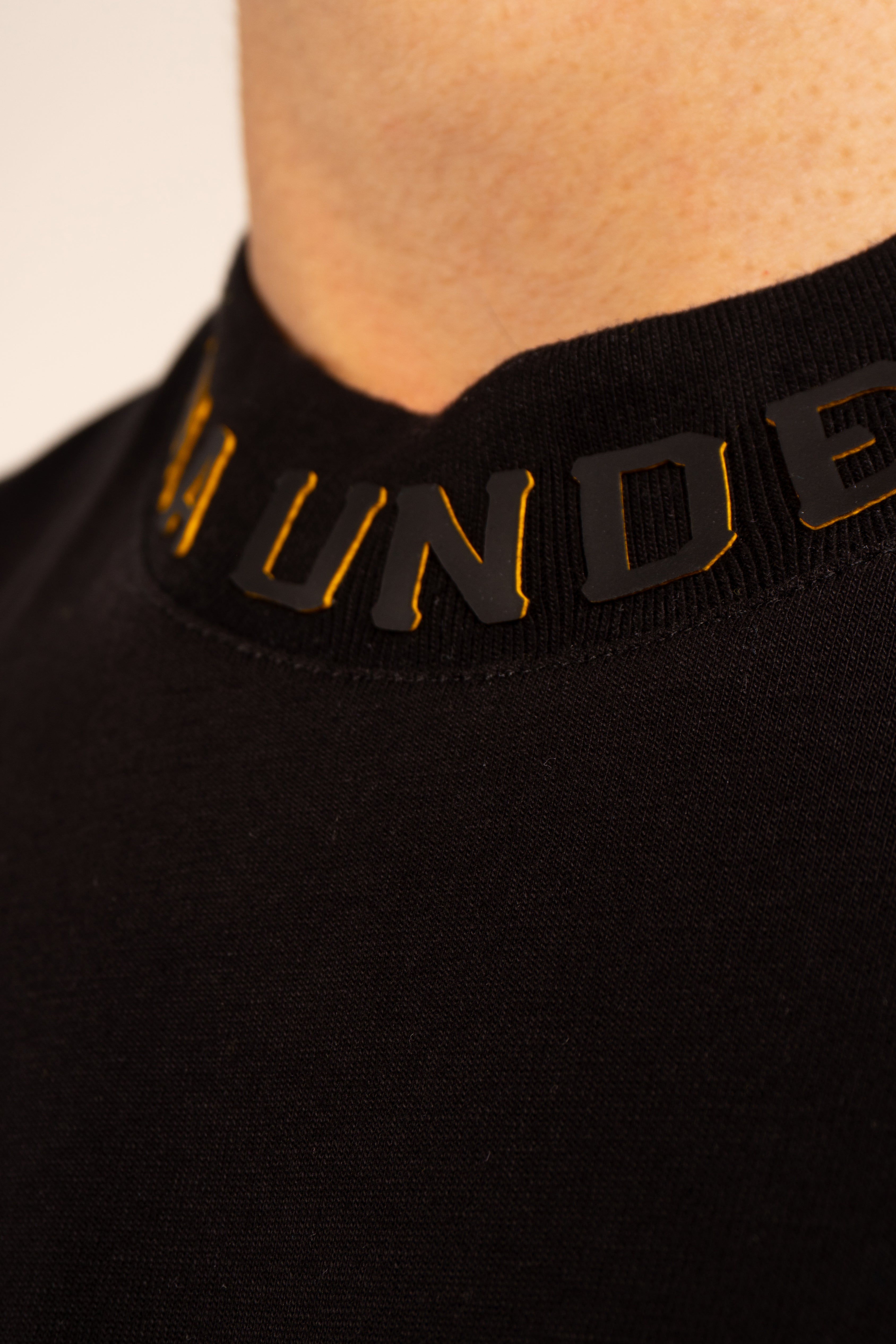 Camiseta BASICA EXPERIMENTAL-CL NEGRO / NARANJA