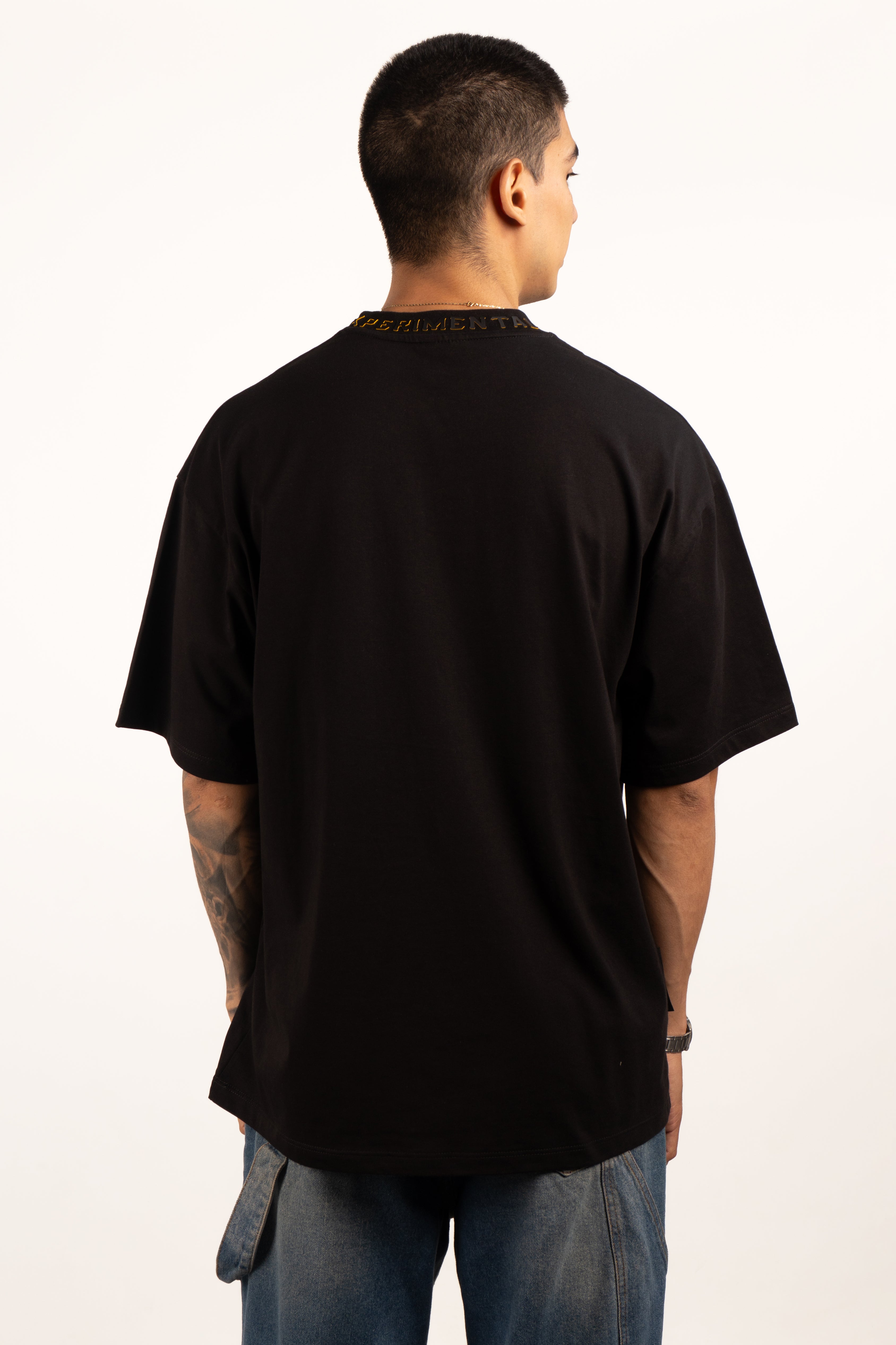 Camiseta BASICA EXPERIMENTAL-CL NEGRO / NARANJA