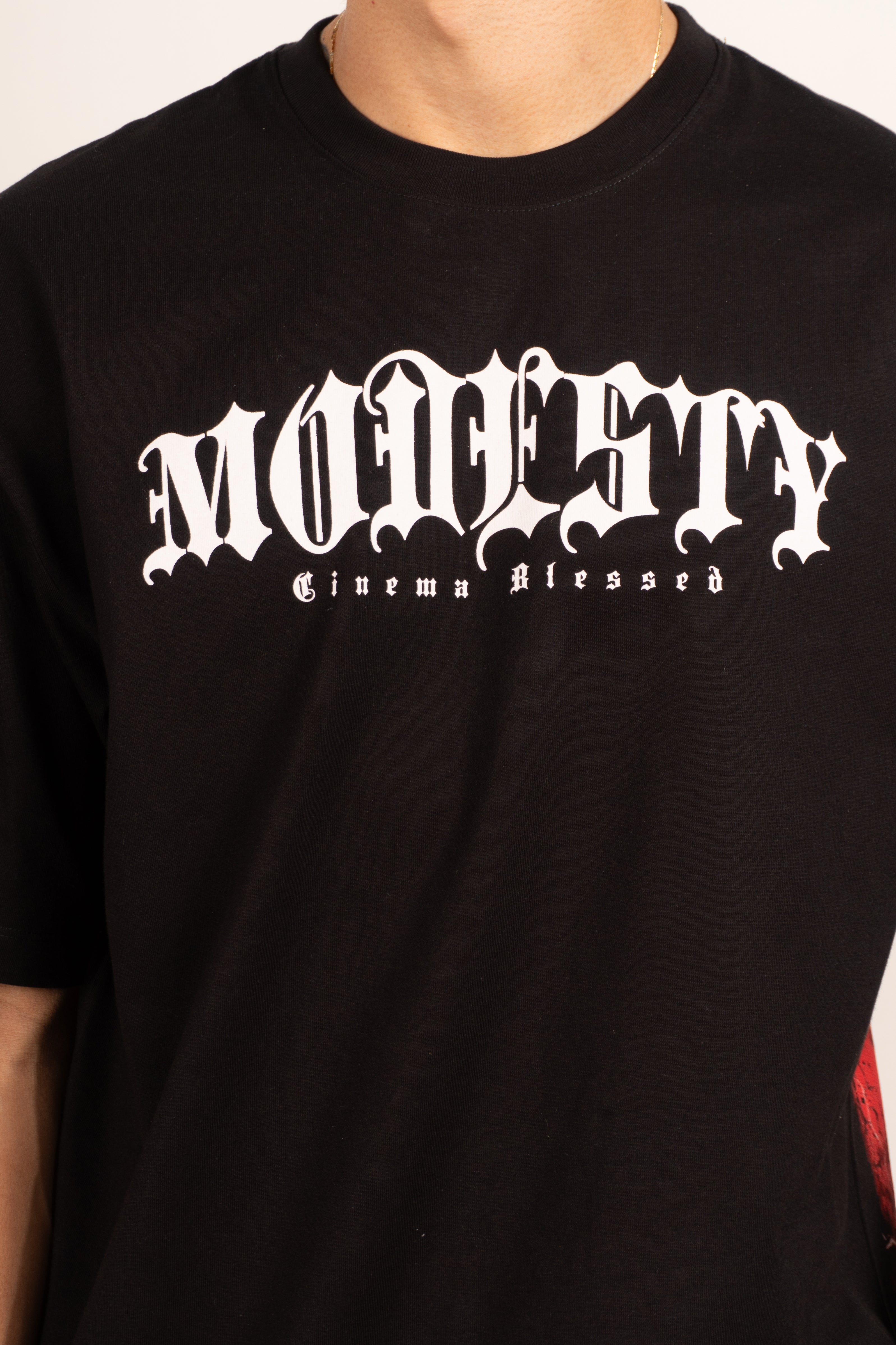 Camiseta over MOVESTY