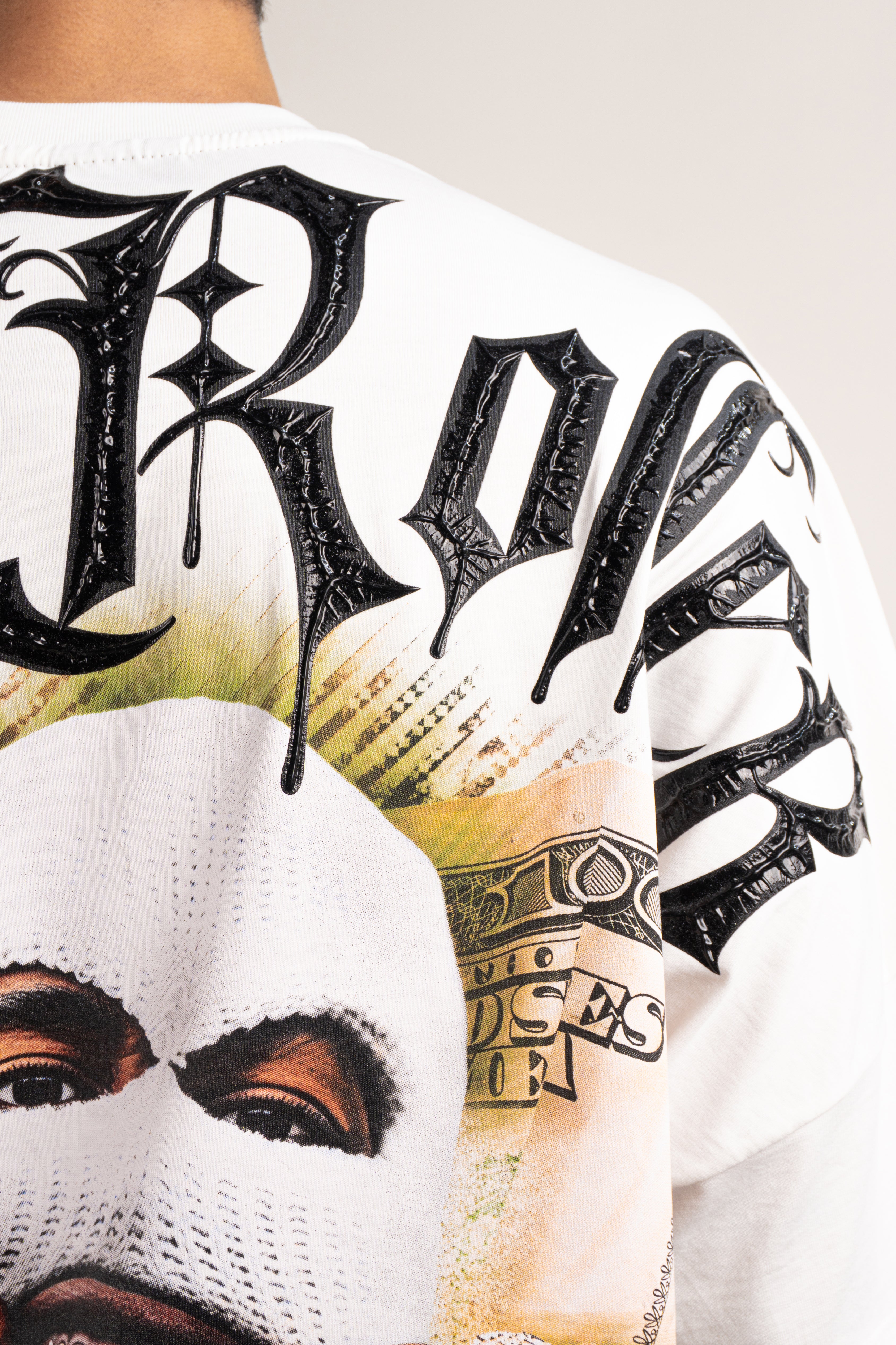 Camiseta over HIGH ROLLER