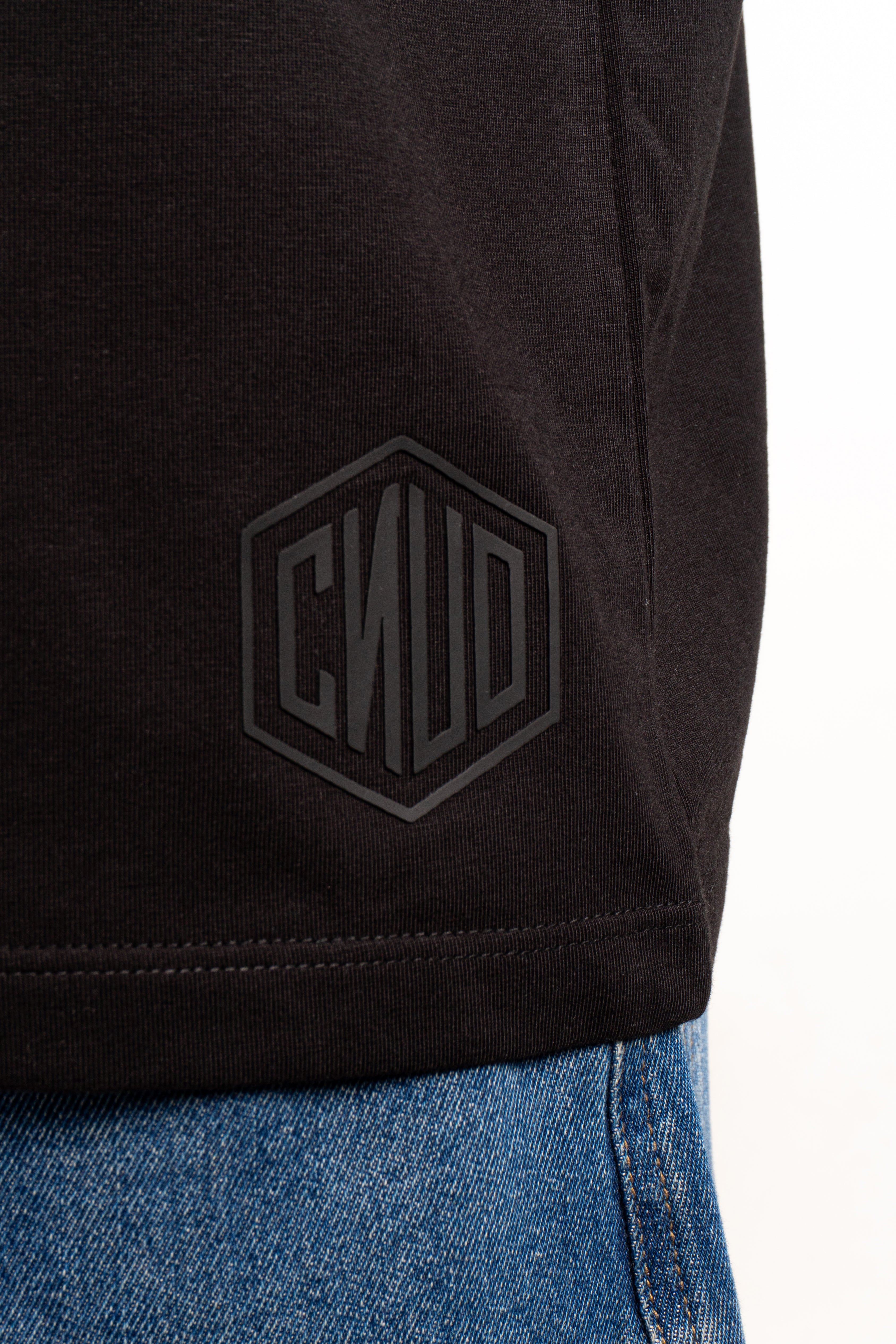 Camiseta BASICA UNDERGROUND