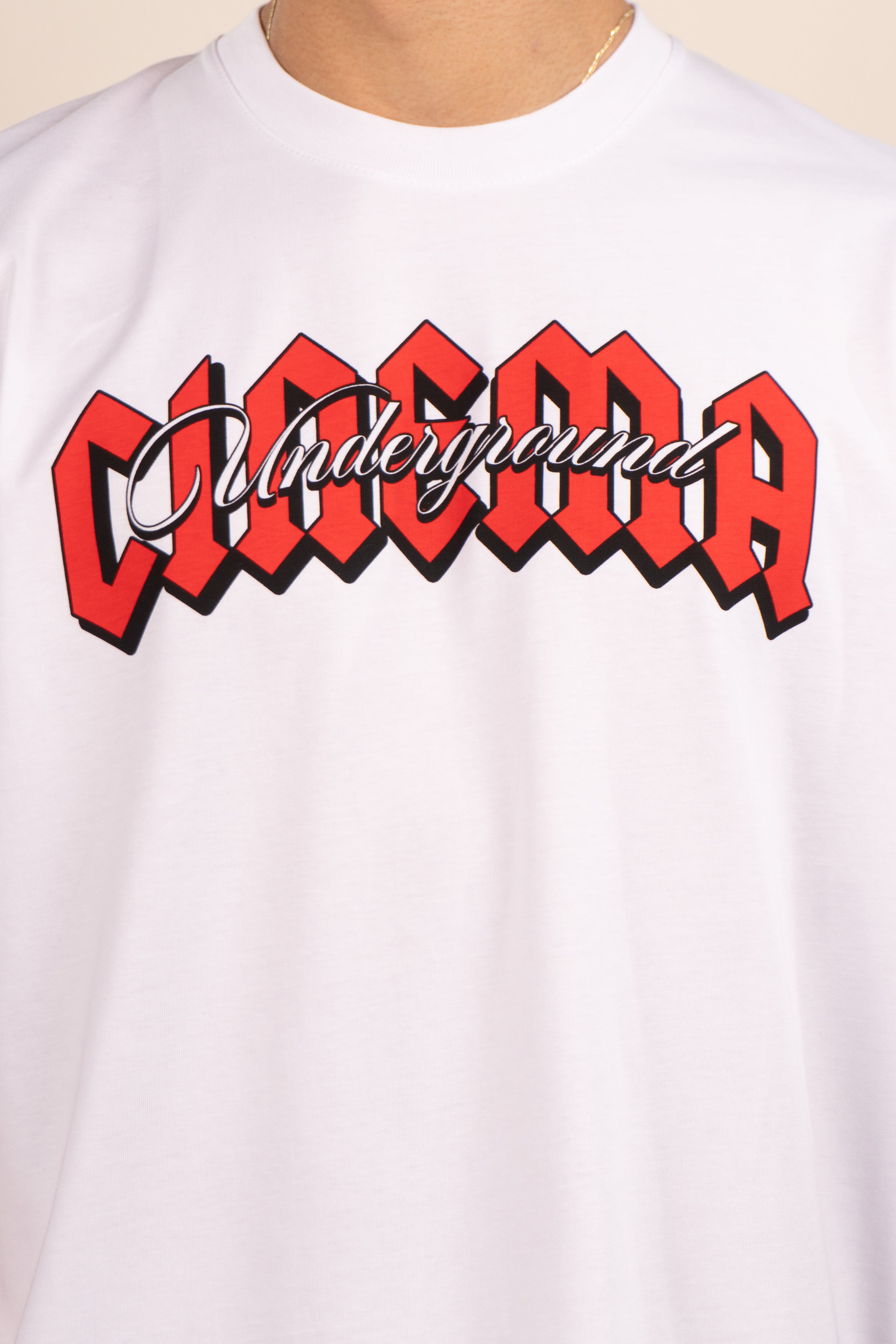 Camiseta over SHINE AND HEAVEN