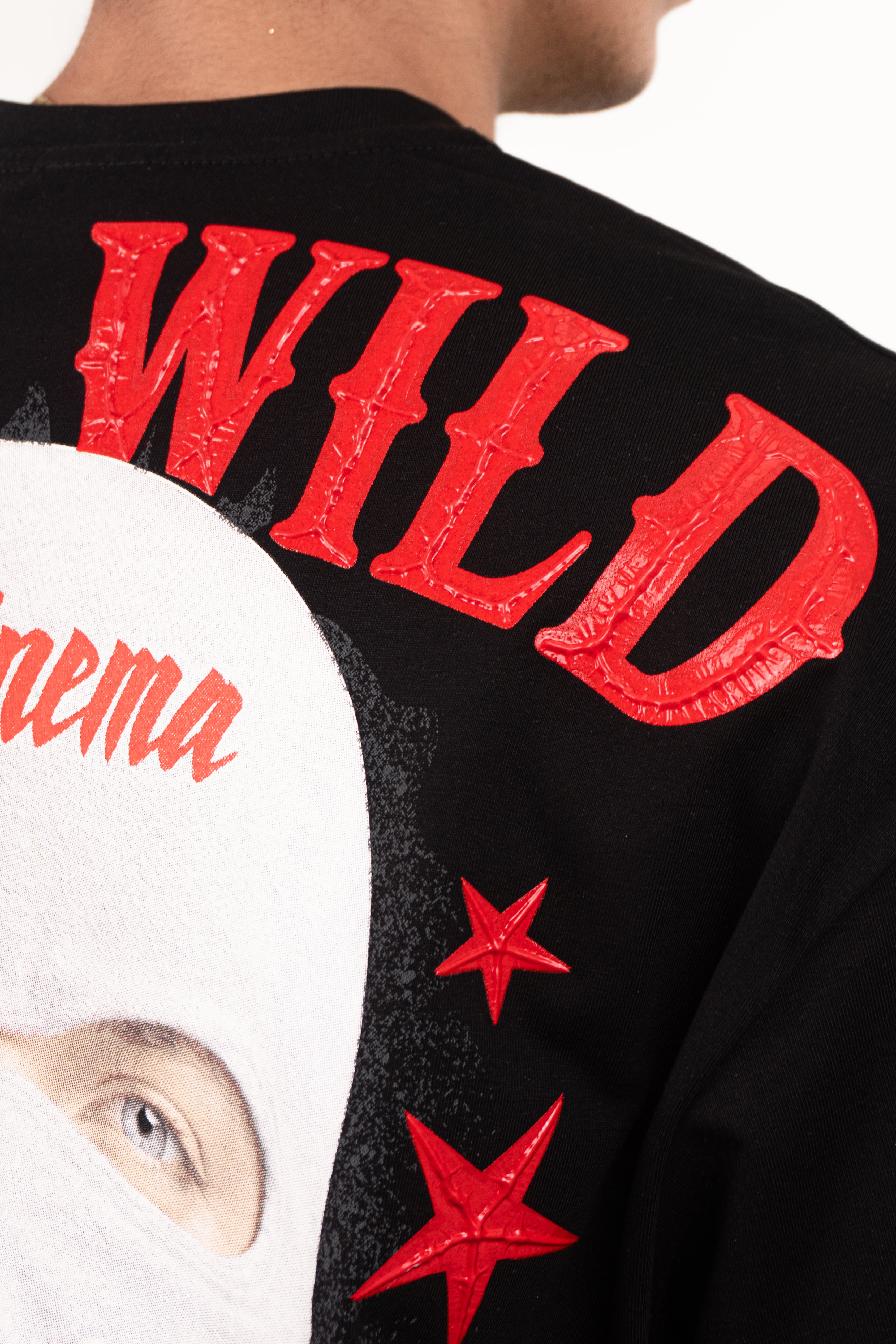 Camiseta over STAY WILD
